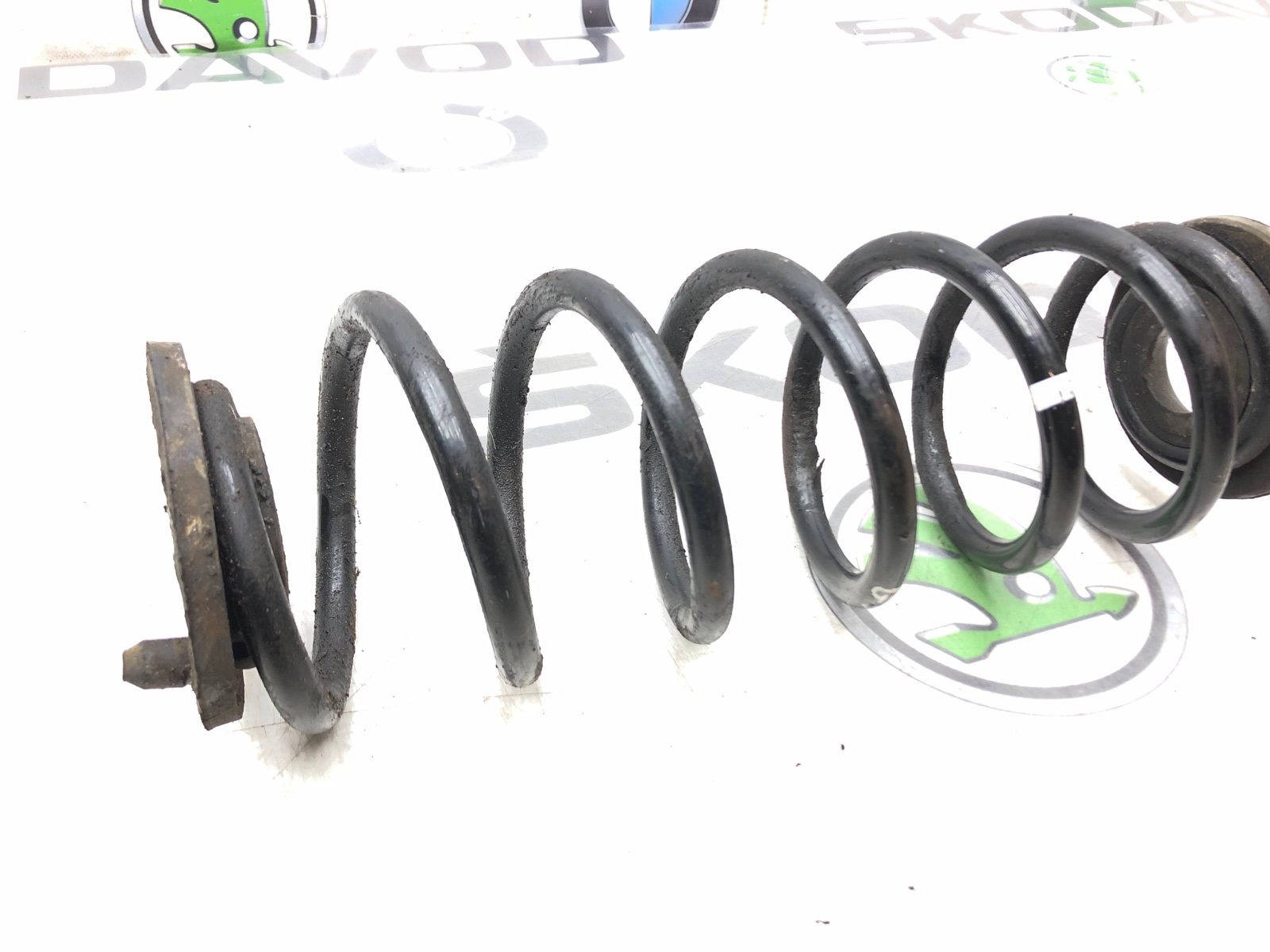 Пружина подвески, 2000 рублей, Москва