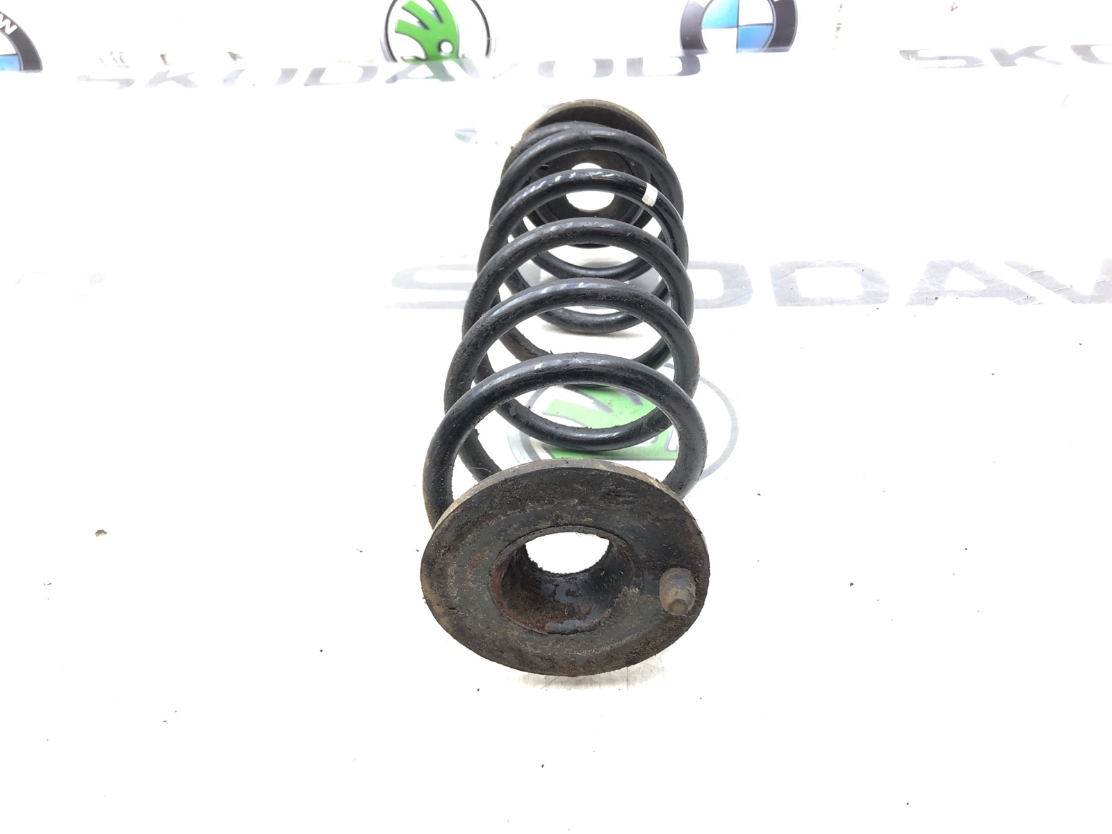 Пружина подвески, 2000 рублей, Москва