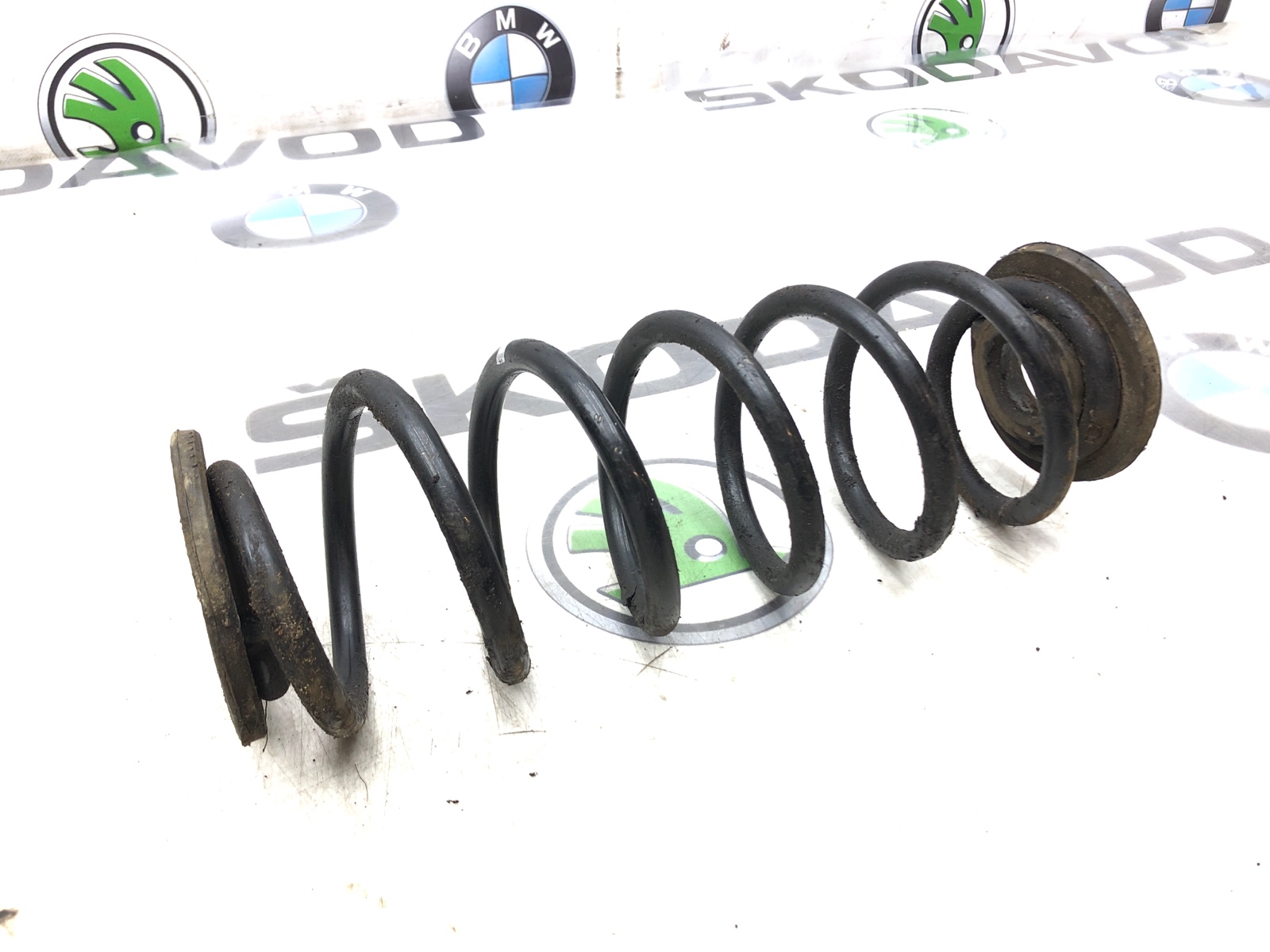 Пружина подвески, 2000 рублей, Москва