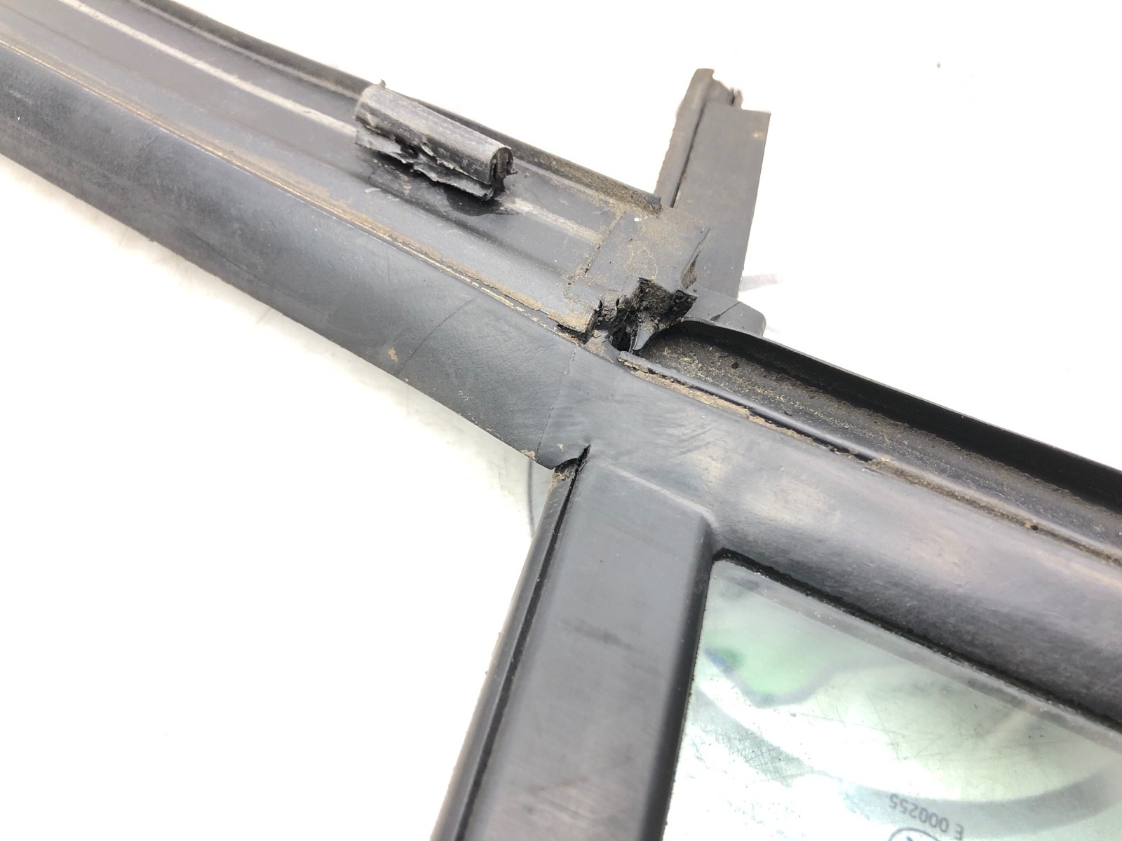 форточка двери, 1500 рублей, Москва