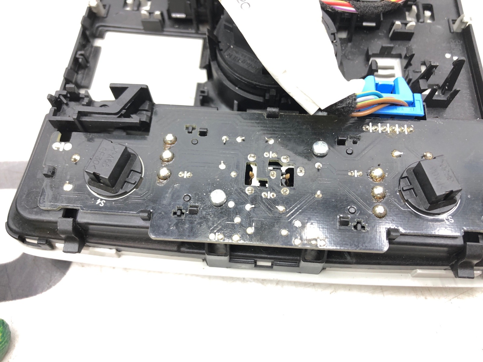 Плафон освещения салона, 4500 рублей, Москва