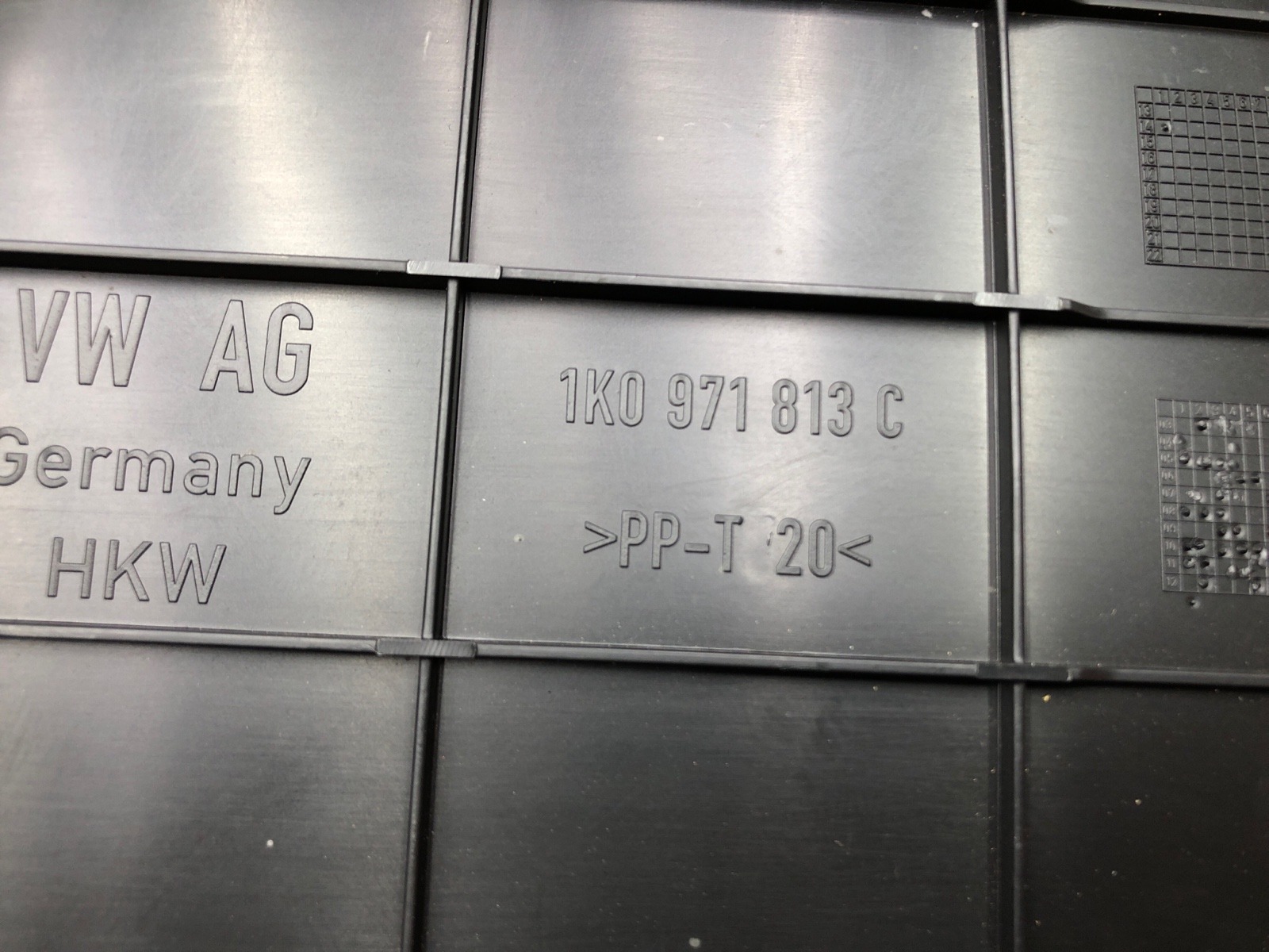 Крышка блока Bluetooth, 2000 рублей, Москва