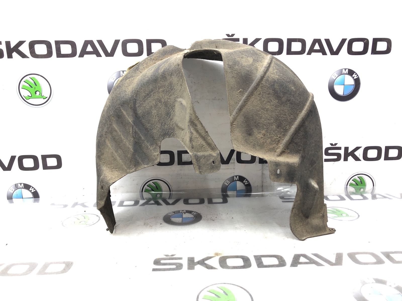 подкрылок, 2000 рублей, Москва