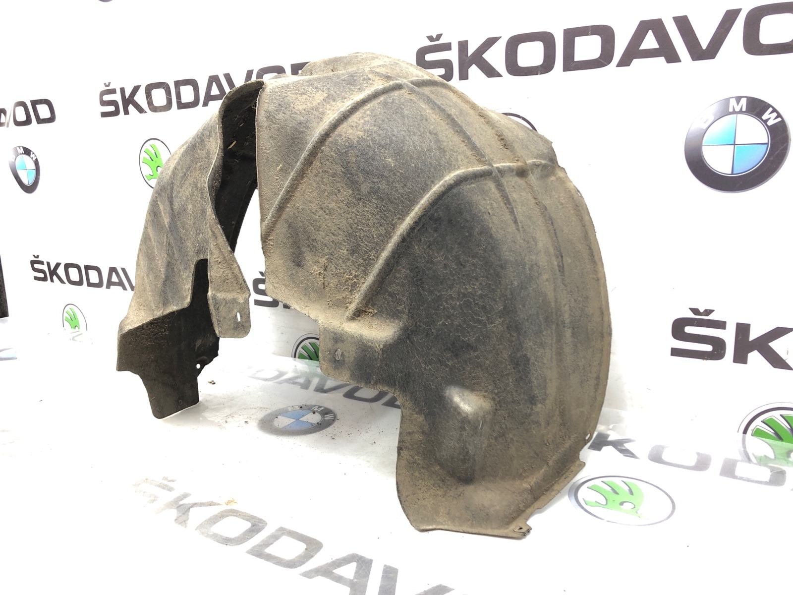 подкрылок, 2000 рублей, Москва