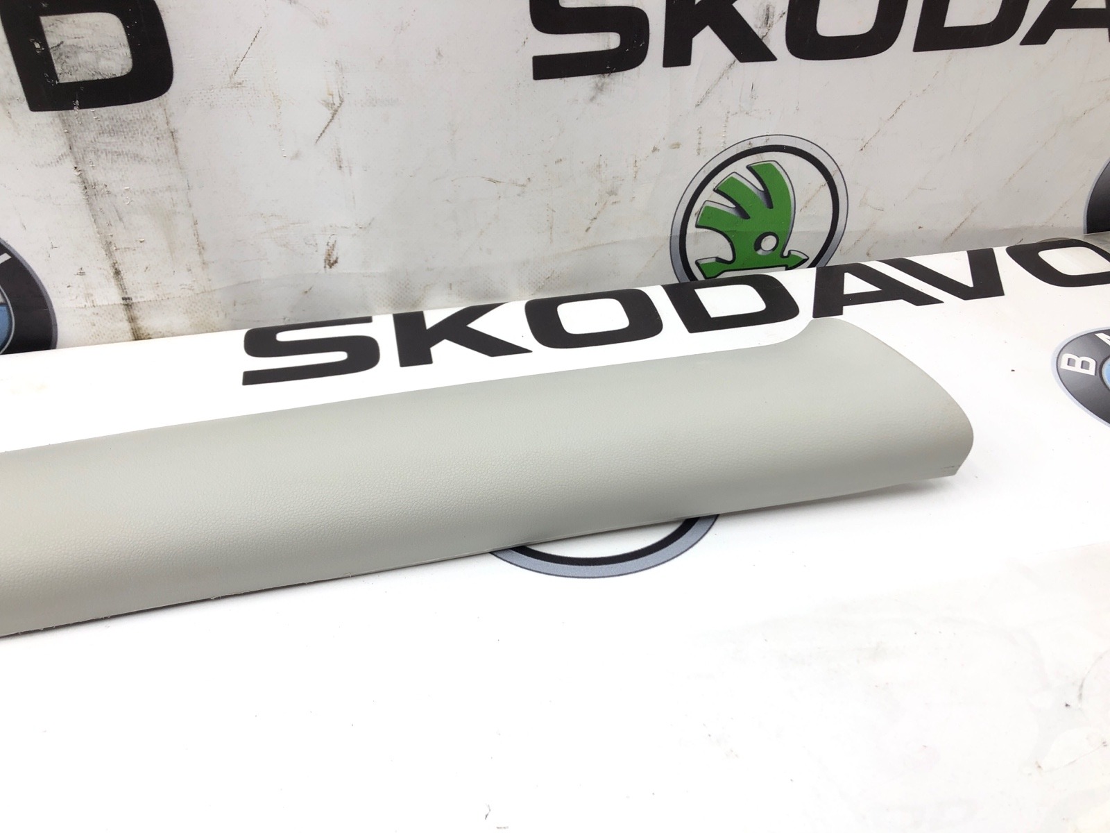 Накладка стойки, 500 рублей, Москва