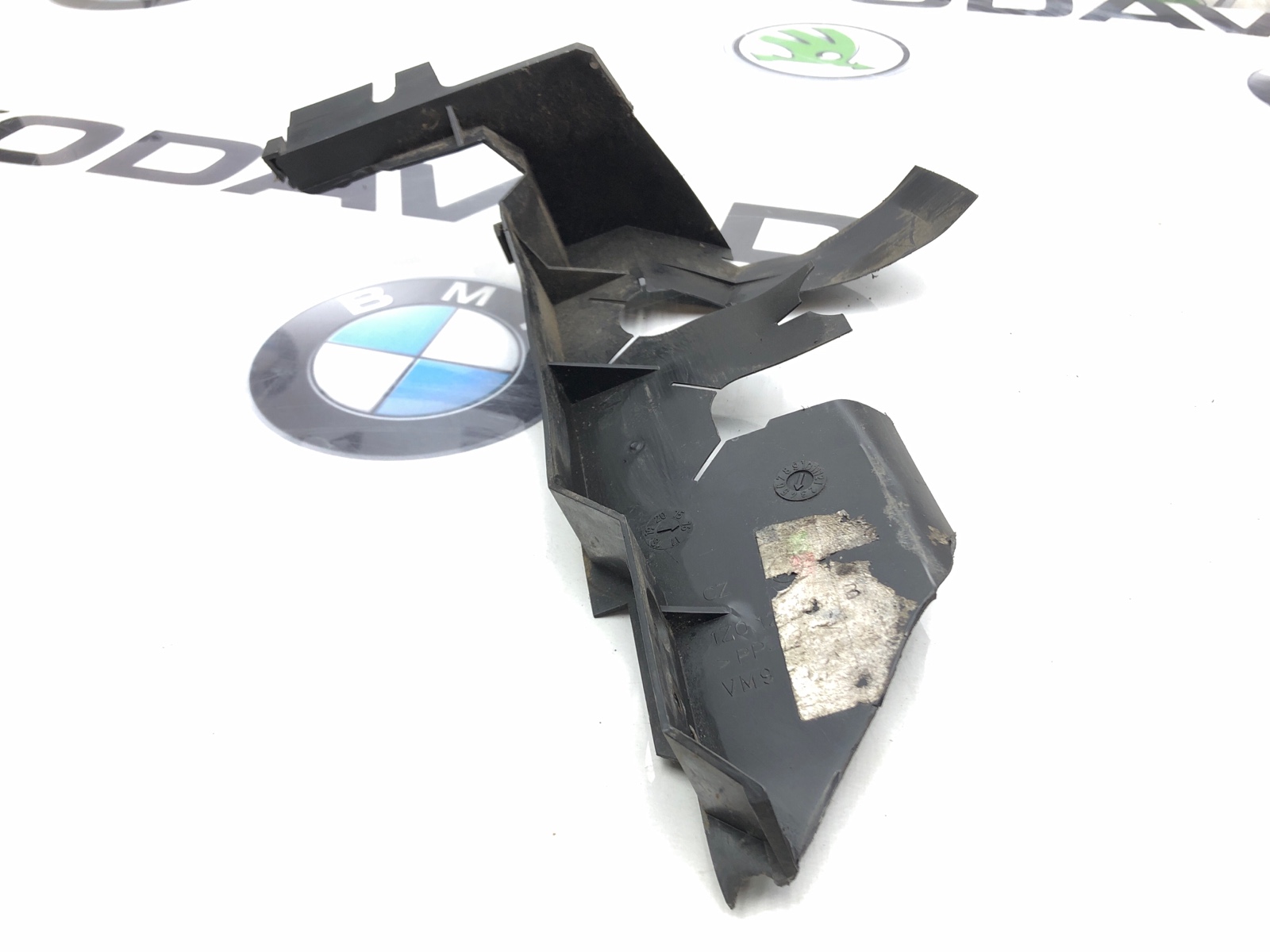 Дефлектор радиатора, 500 рублей, Москва