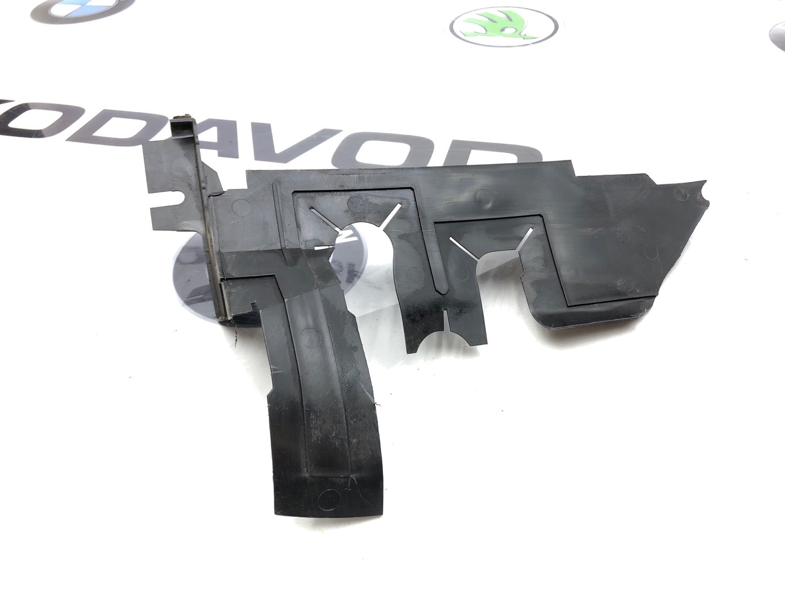 Дефлектор радиатора, 500 рублей, Москва