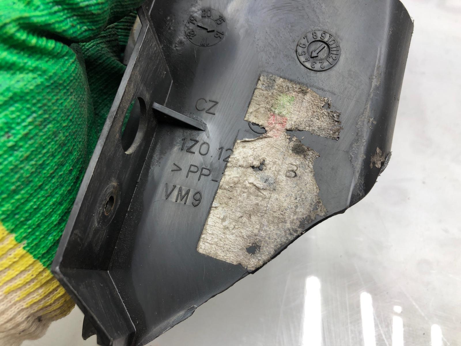 Дефлектор радиатора, 500 рублей, Москва