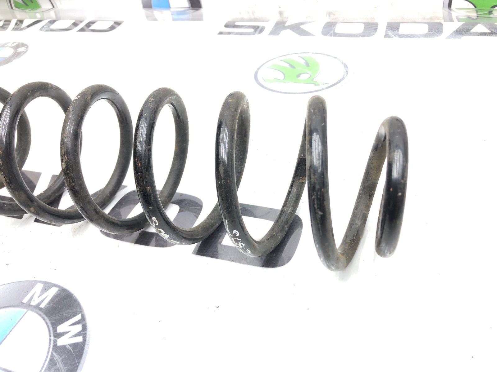 Пружина подвески, 2000 рублей, Москва