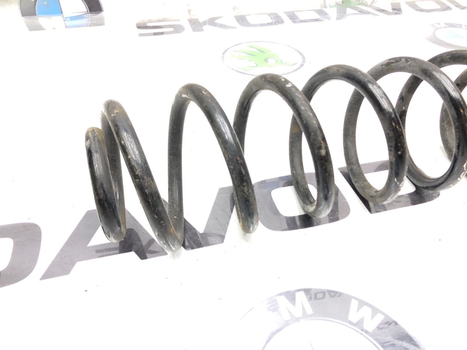 Пружина подвески, 2000 рублей, Москва