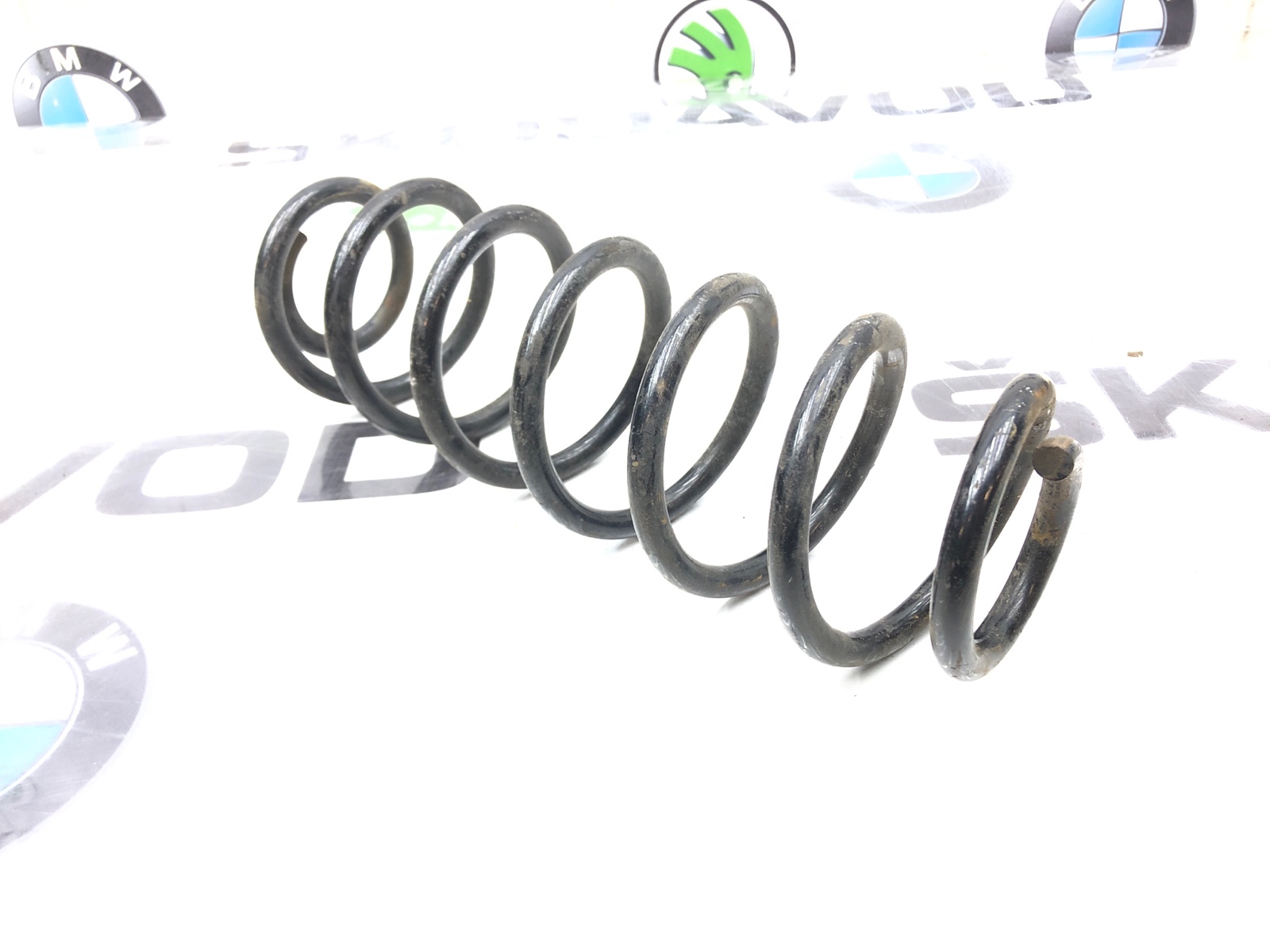 Пружина подвески, 2000 рублей, Москва