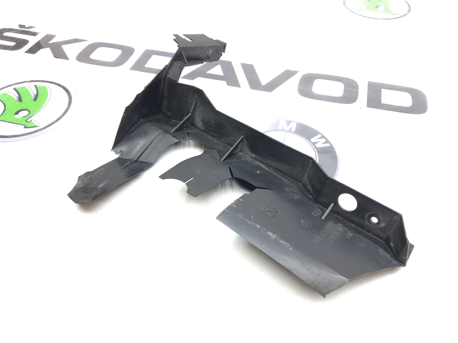 Дефлектор радиатора, 500 рублей, Москва