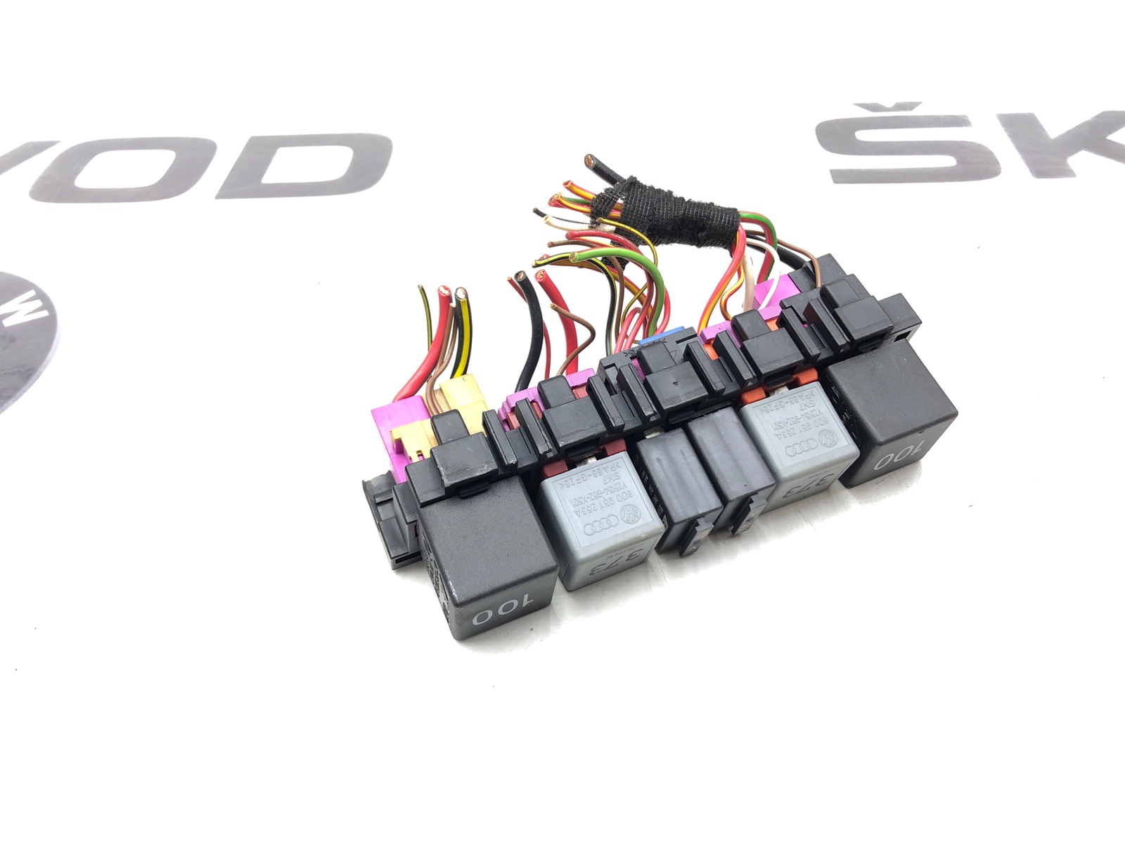 Блок реле, 1000 рублей, Москва