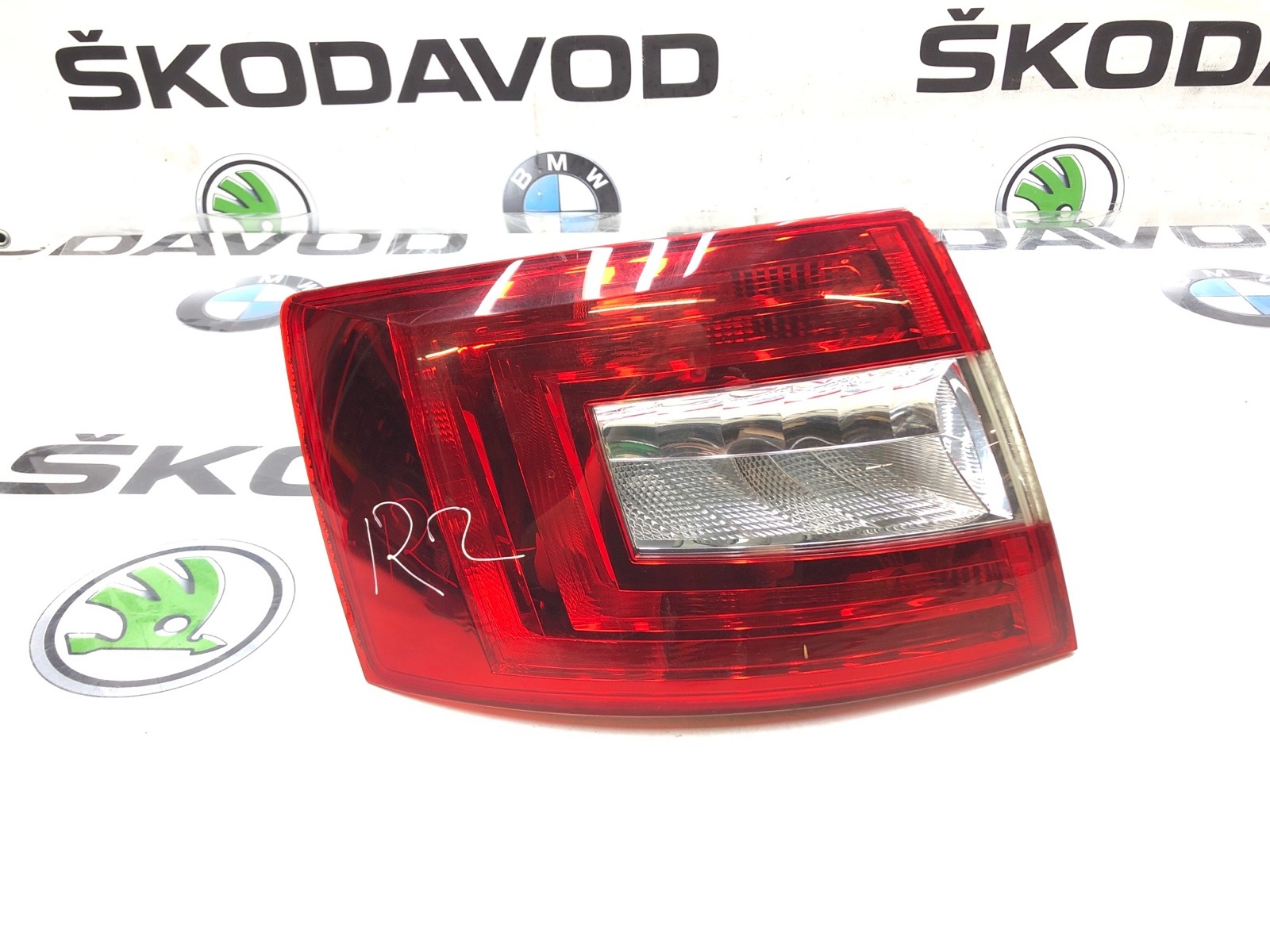 фонарь, 2000 рублей, Москва