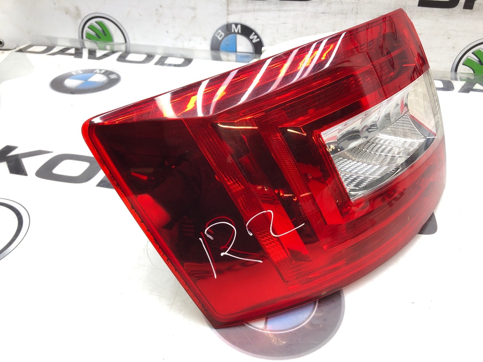 фонарь, 2000 рублей, Москва