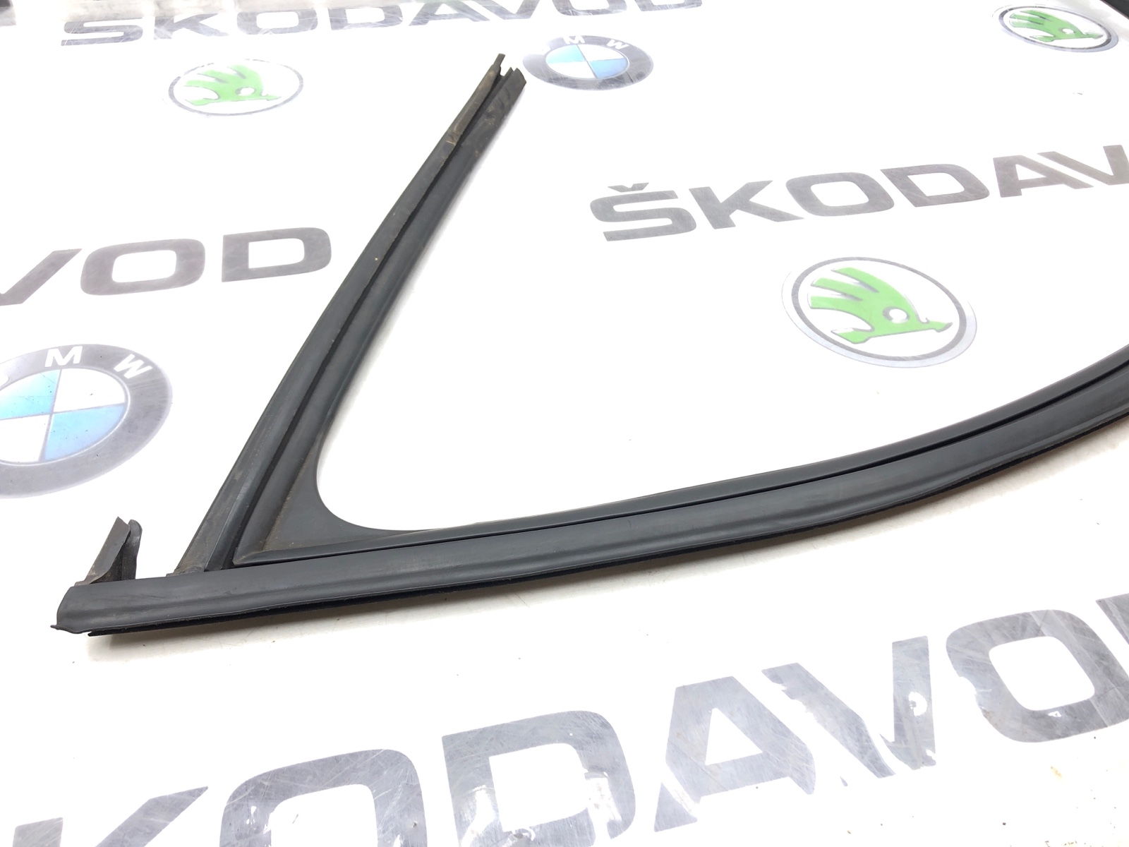 Уплотнитель стекла, 1500 рублей, Москва