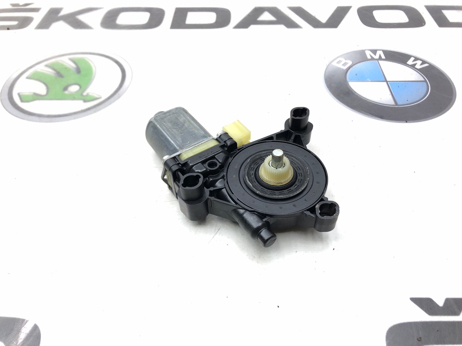 мотор стеклоподъемника, 500 рублей, Москва