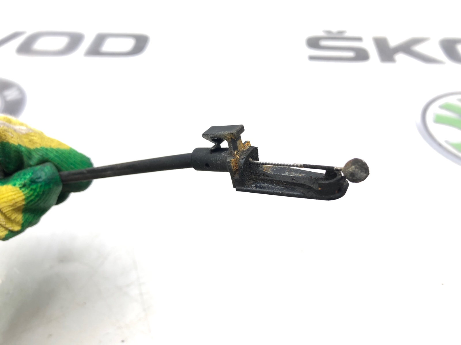 Трос замка капота, 1500 рублей, Москва