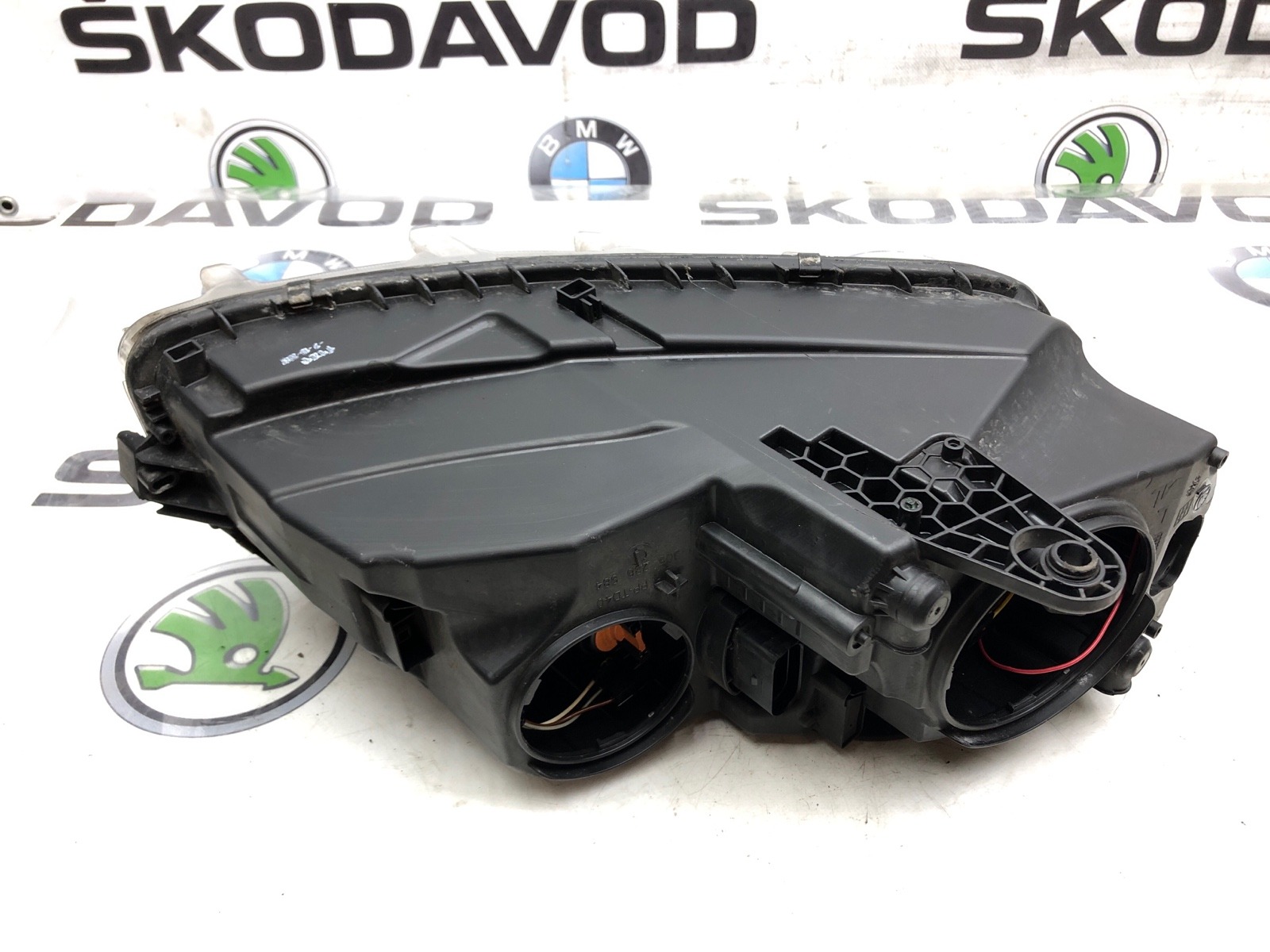 фара, 6000 рублей, Москва