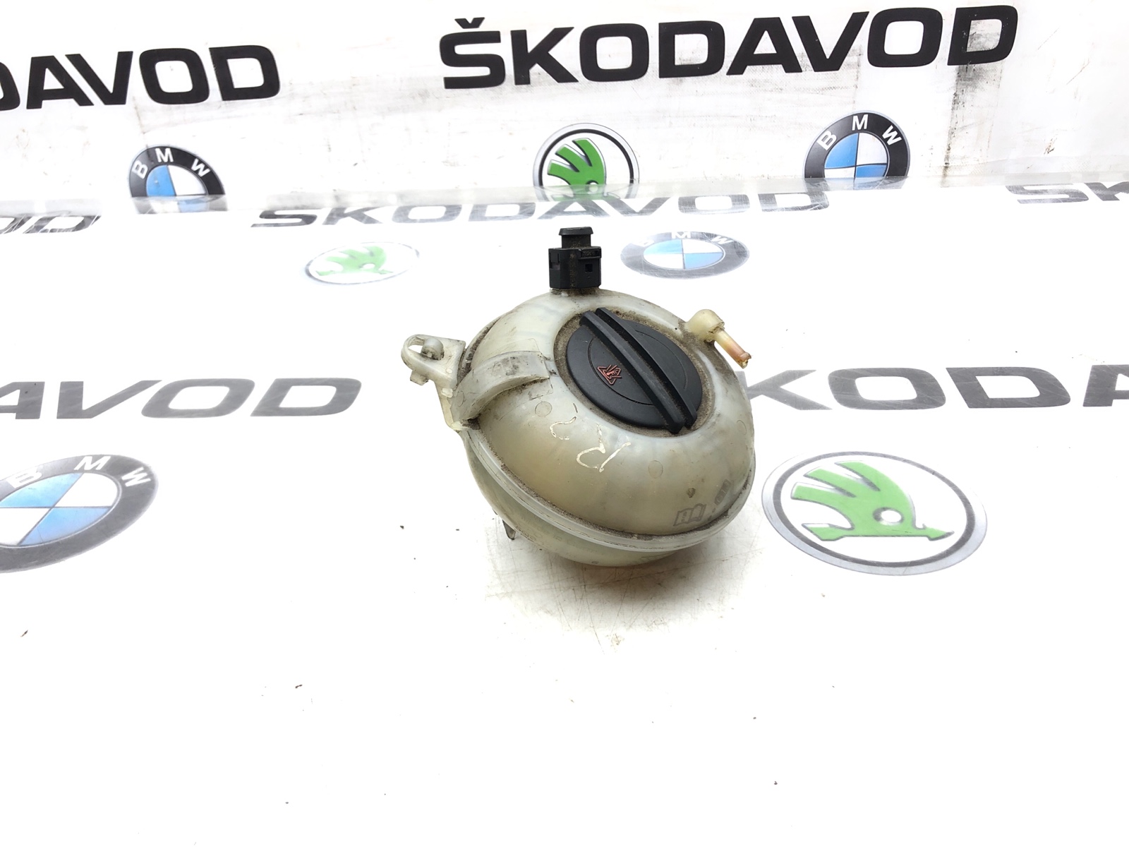 Расширительный бачок, 1200 рублей, Москва