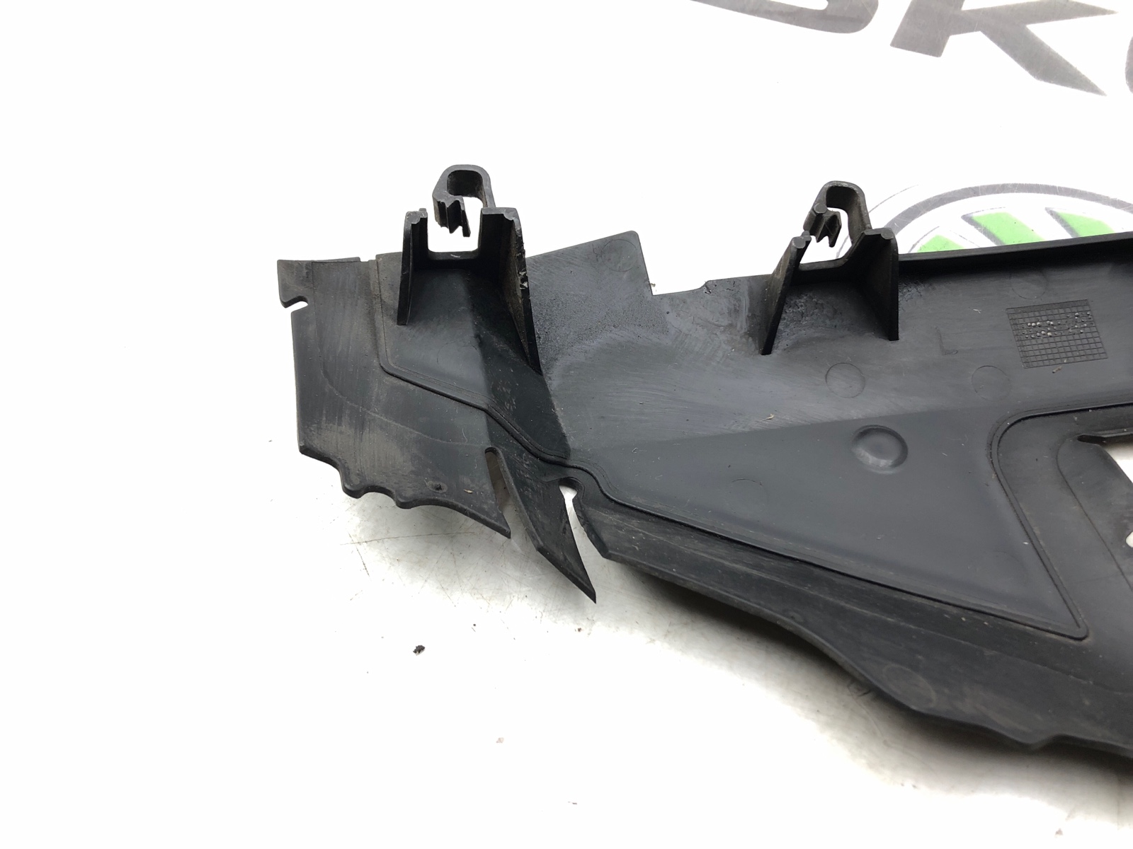 Дефлектор радиатора, 2000 рублей, Москва