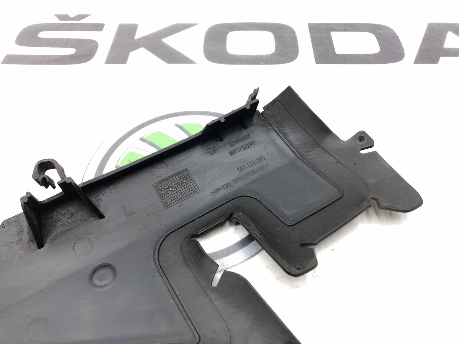 Дефлектор радиатора, 2000 рублей, Москва