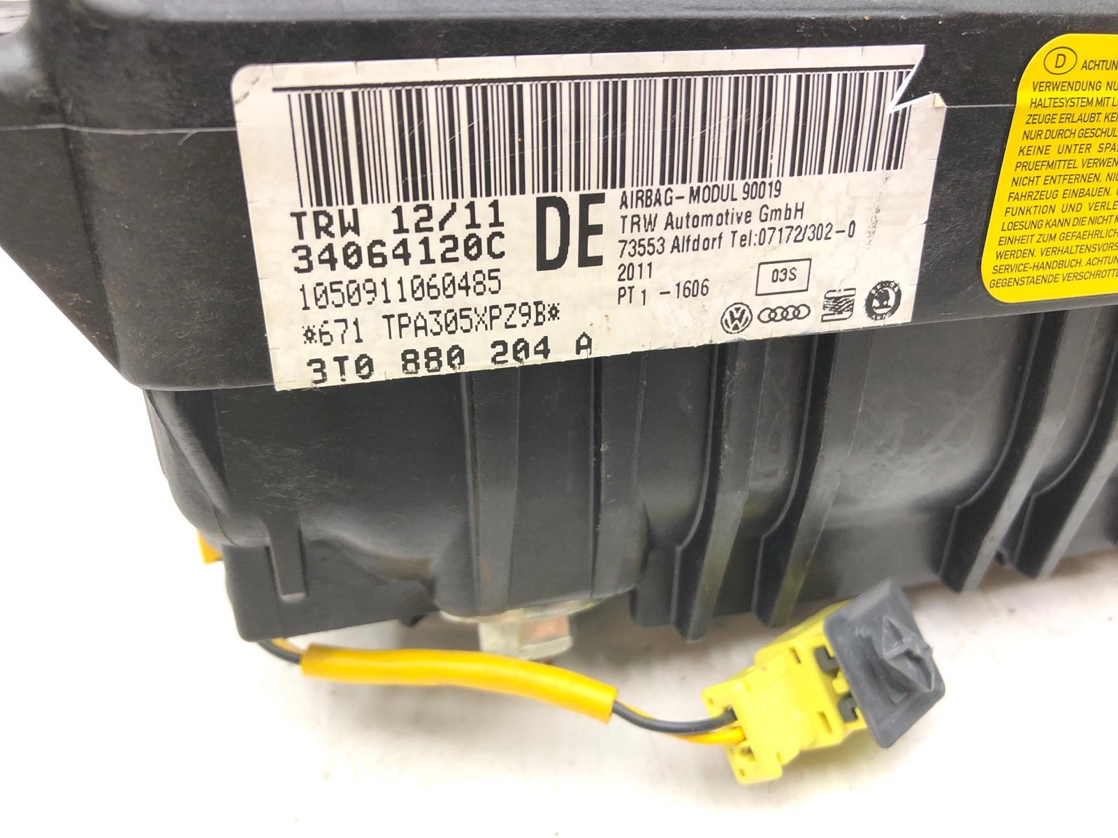 Подушка безопасности пассажира, 3500 рублей, Москва