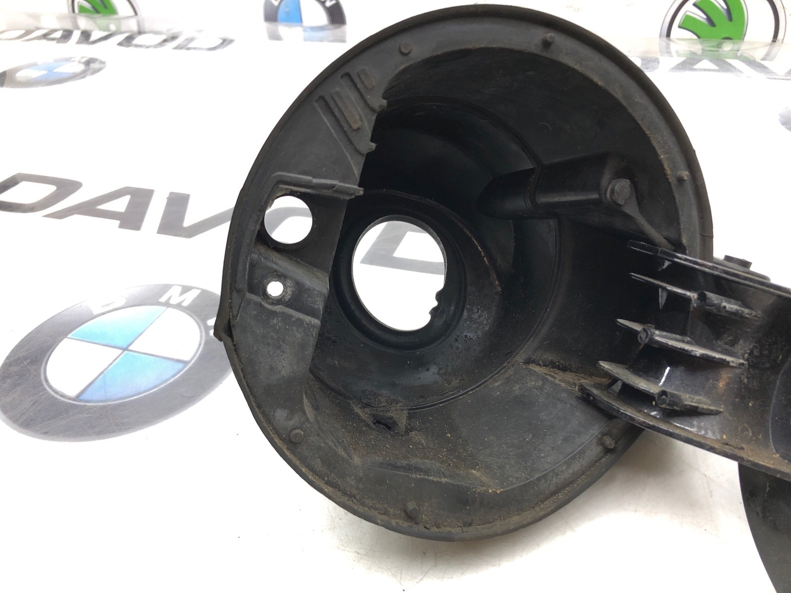 лючок бензобака, 2000 рублей, Москва