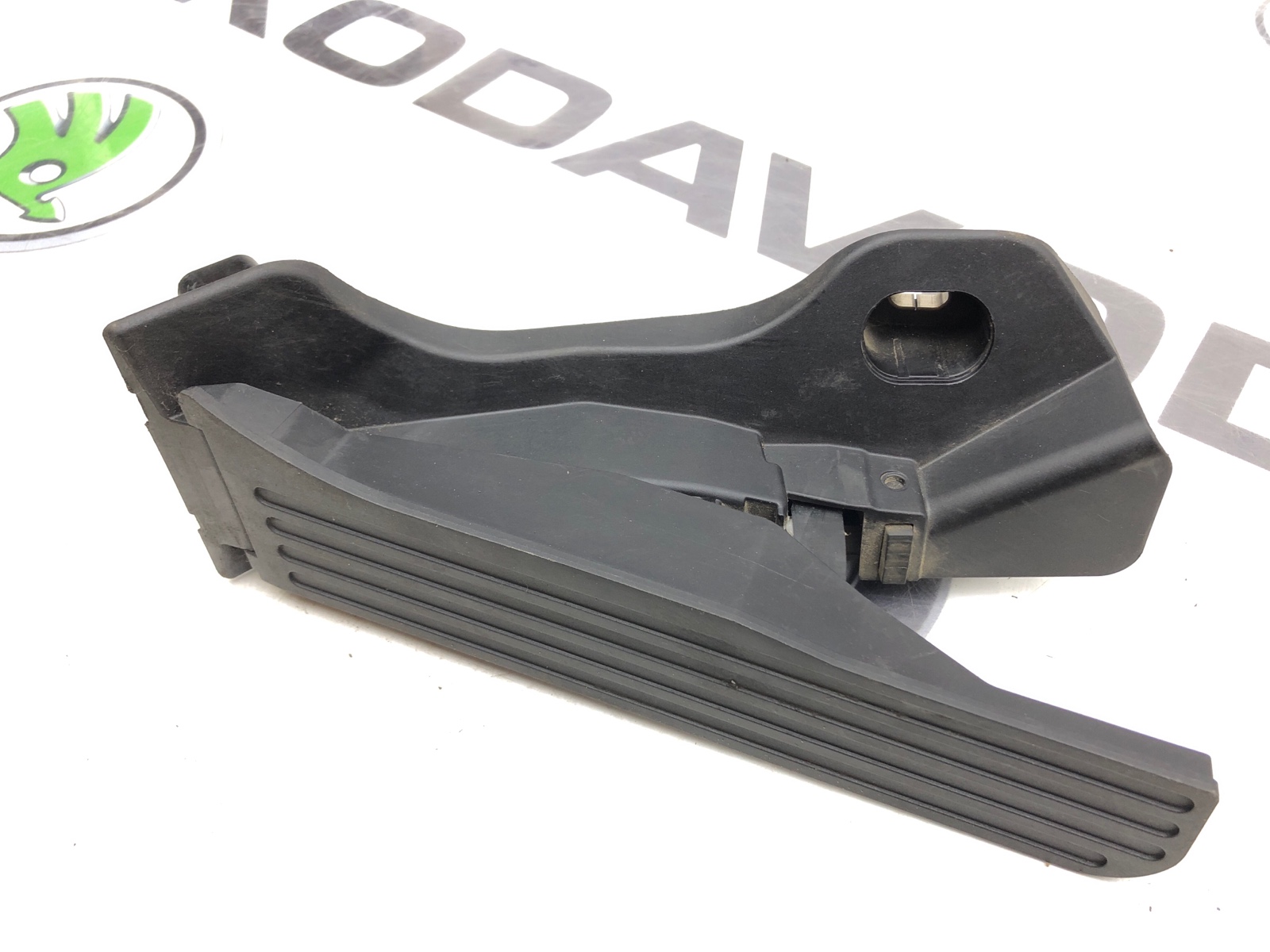 Педаль газа с кнопкой кикдаун, 3000 рублей, Москва