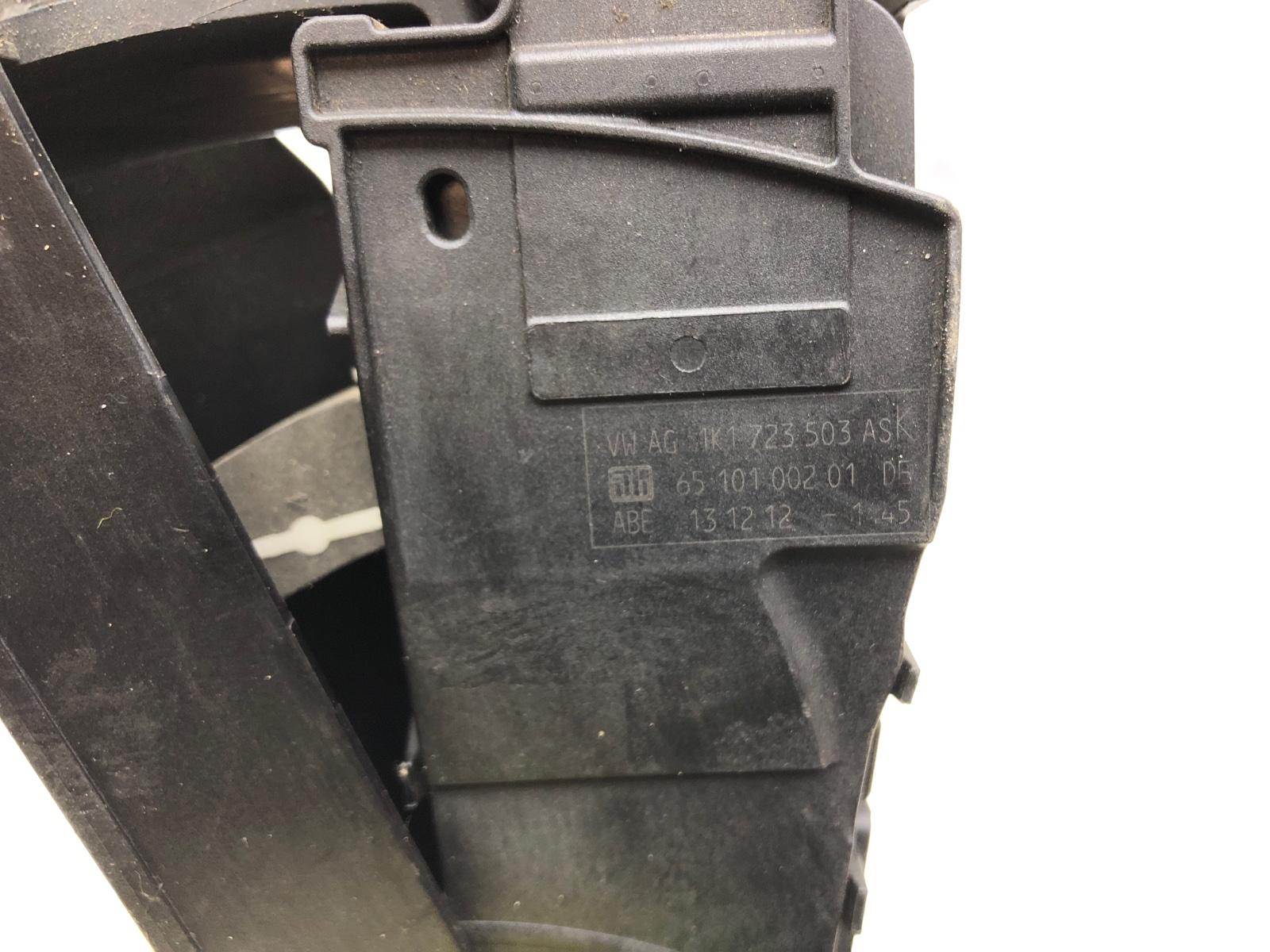 Педаль газа с кнопкой кикдаун, 3000 рублей, Москва