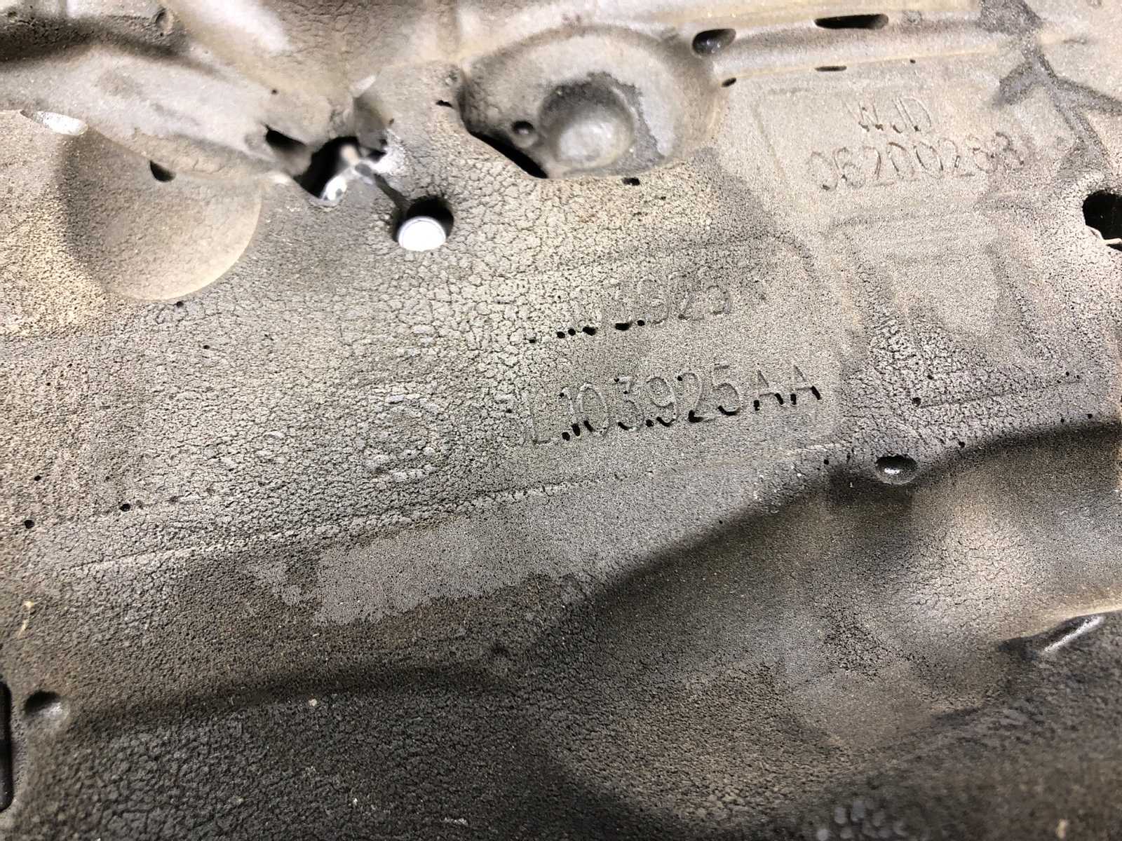 Крышка двигателя декоративная, 1500 рублей, Москва