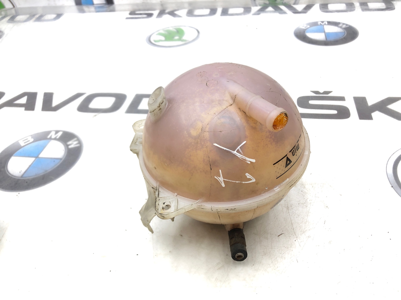 Расширительный бачок, 1000 рублей, Москва