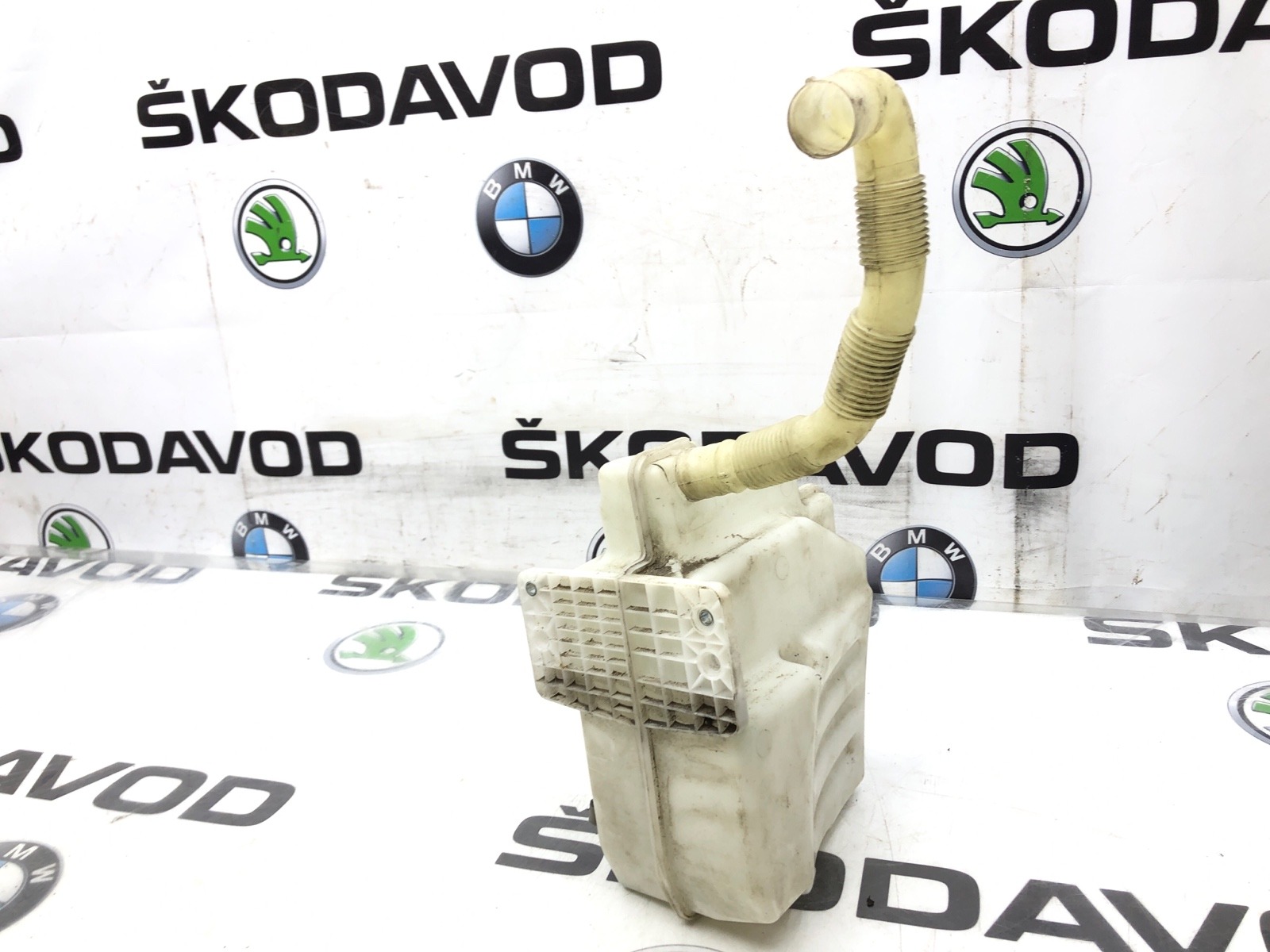 бачок омывателя, 2500 рублей, Москва