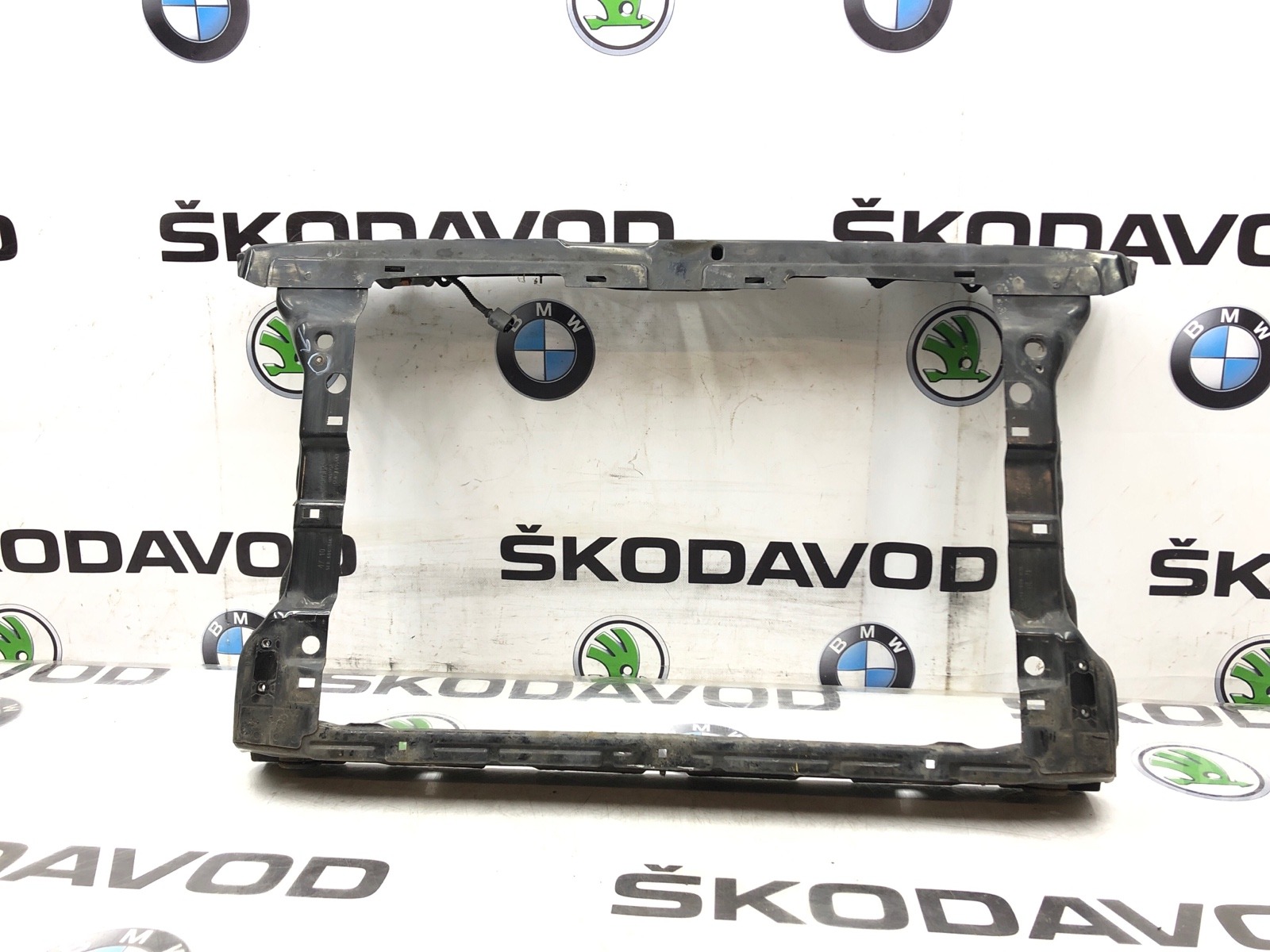 Телевизор Рамка радиатора, 18000 рублей, Москва