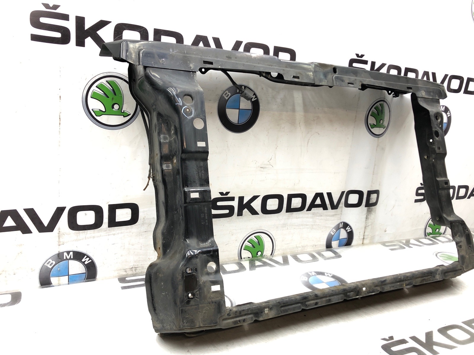 Телевизор Рамка радиатора, 18000 рублей, Москва