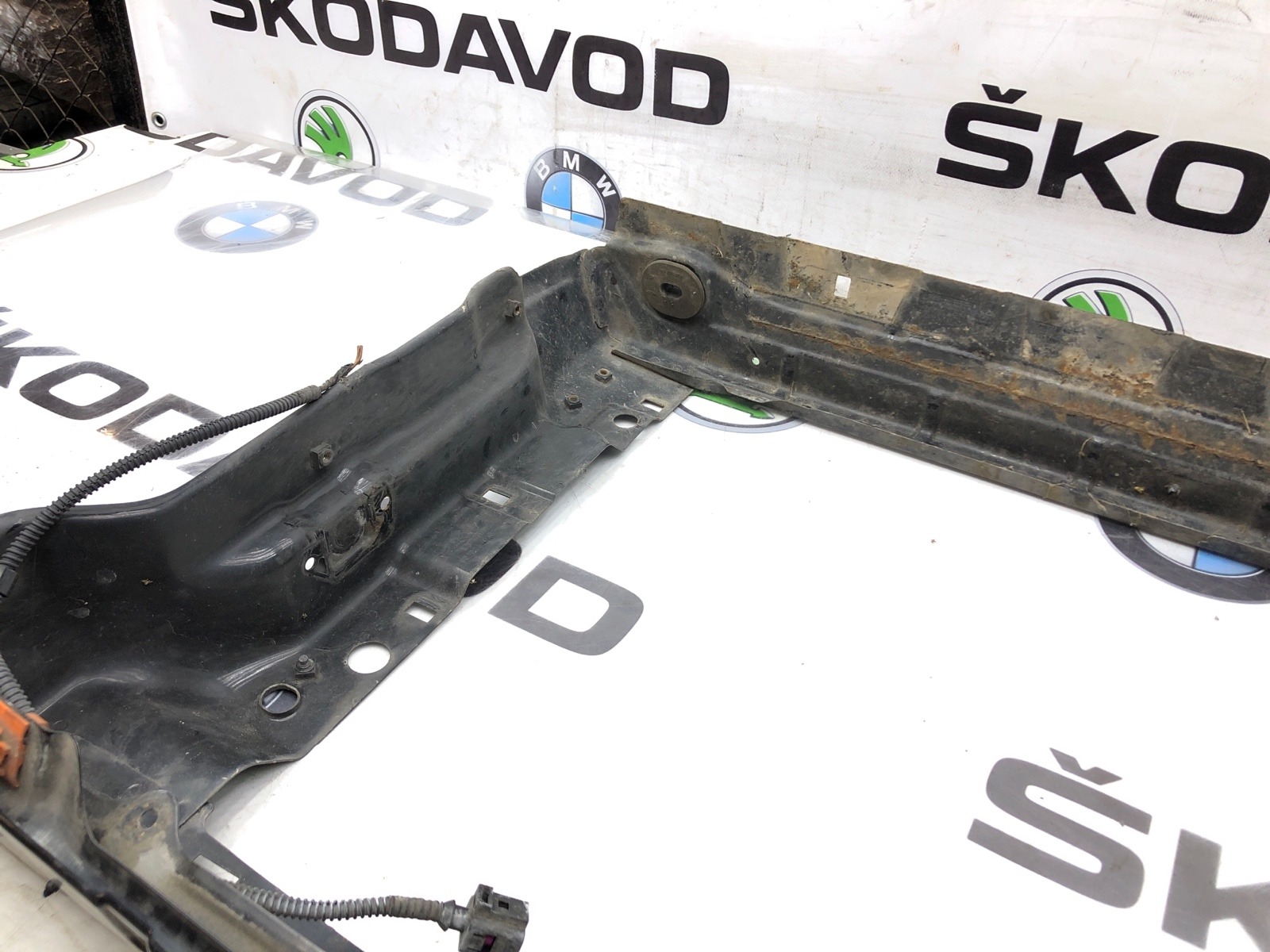 Телевизор Рамка радиатора, 18000 рублей, Москва