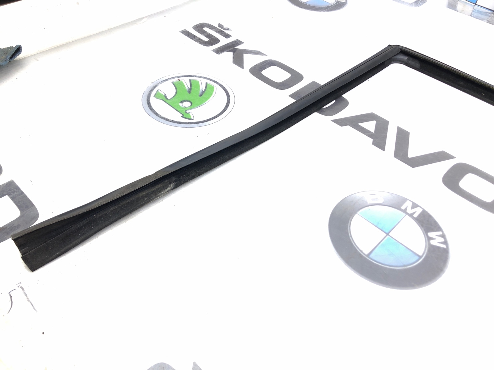 Уплотнитель стекла, 500 рублей, Москва