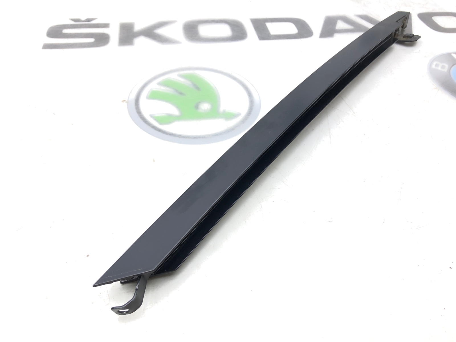 Направляющая стекла двери, 500 рублей, Москва