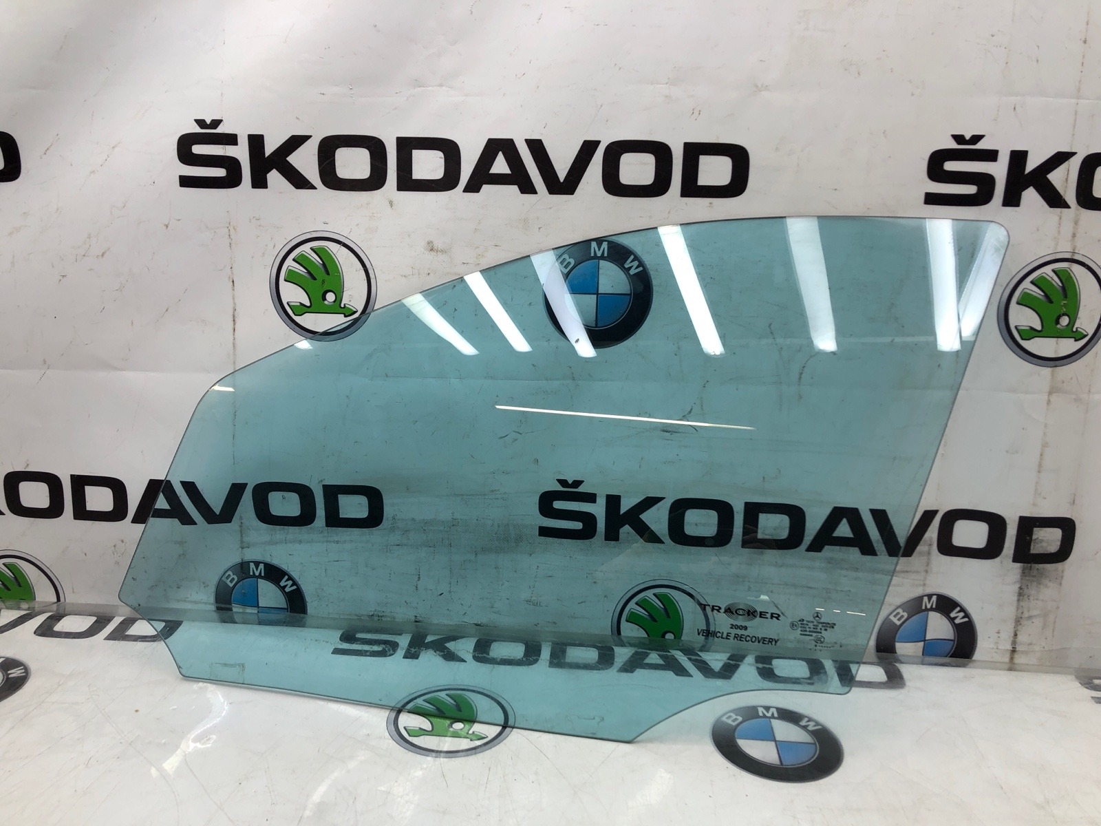 Стекло двери, 2000 рублей, Москва