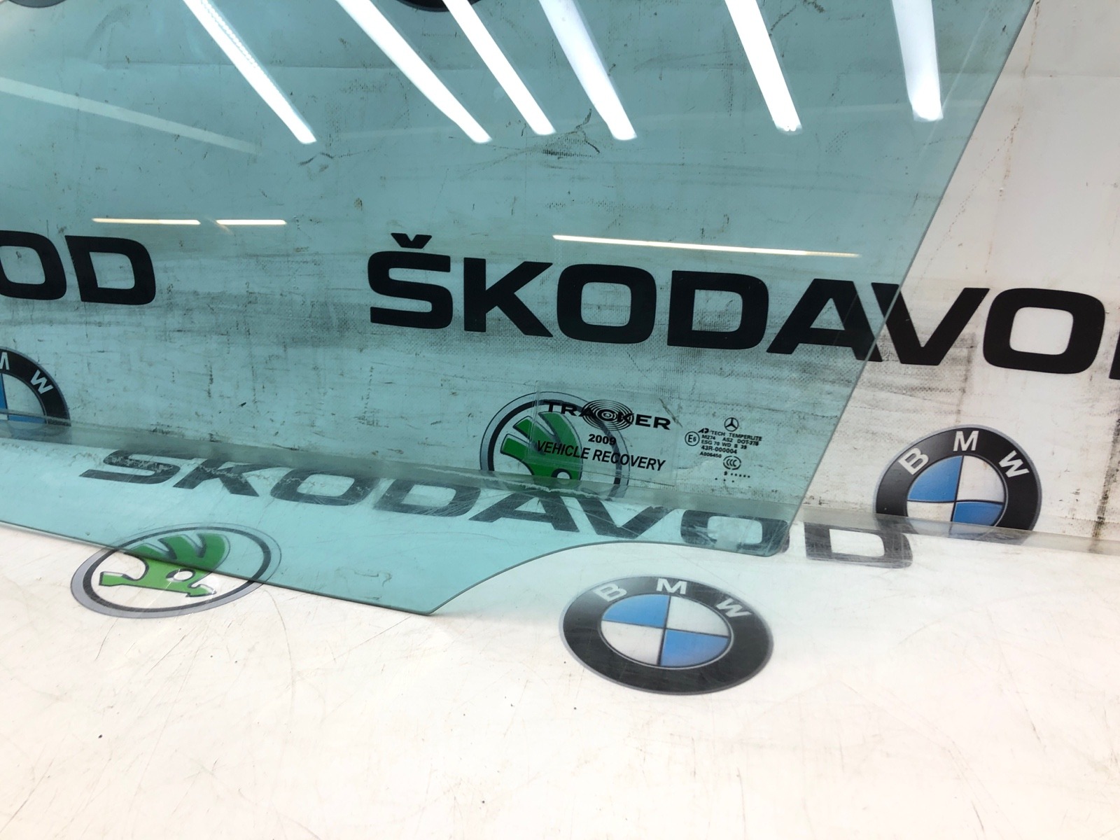 Стекло двери, 2000 рублей, Москва