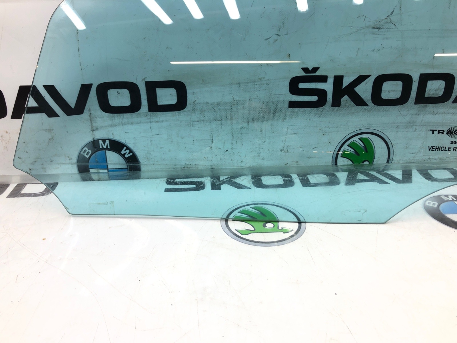 Стекло двери, 2000 рублей, Москва