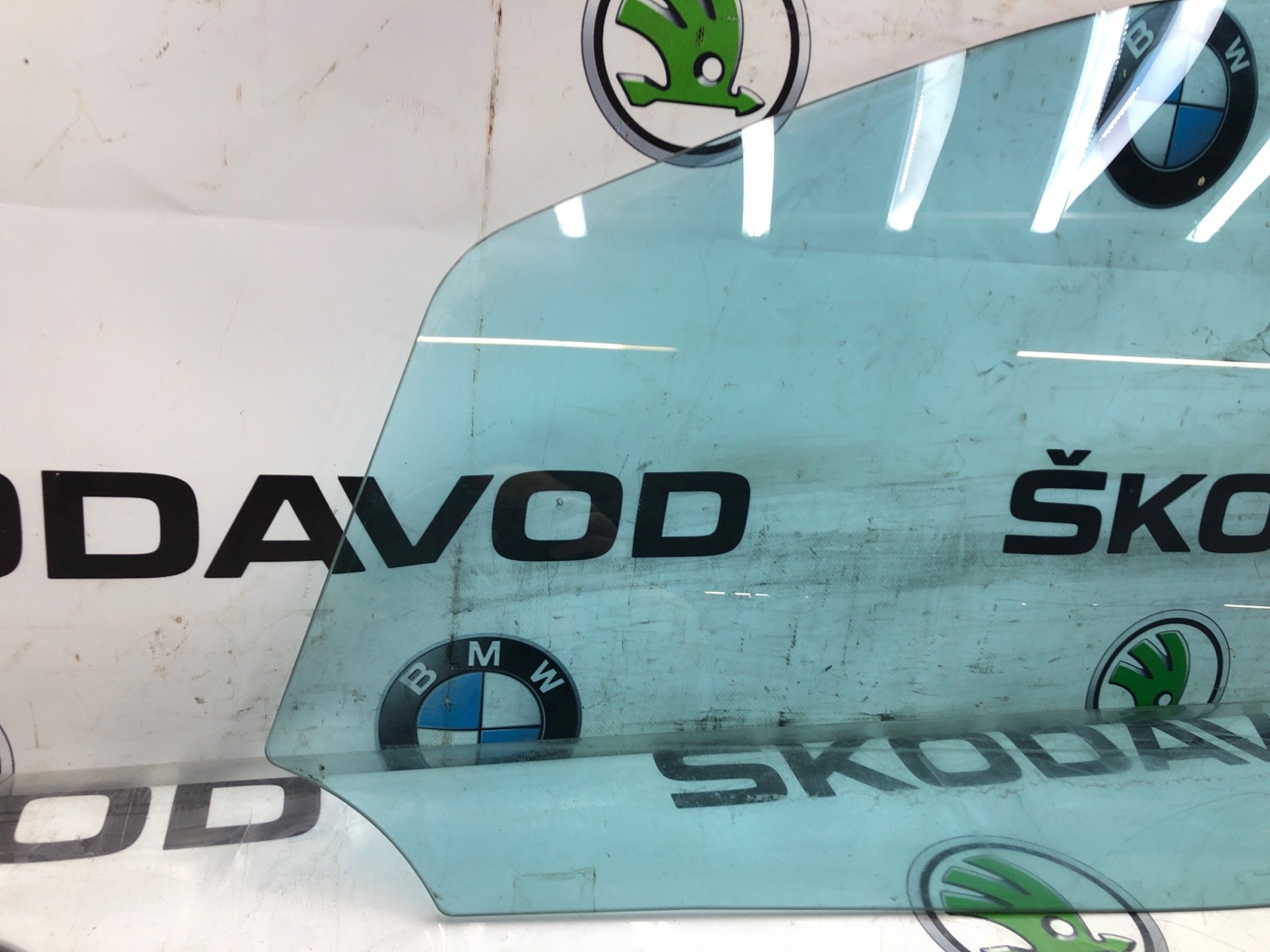 Стекло двери, 2000 рублей, Москва