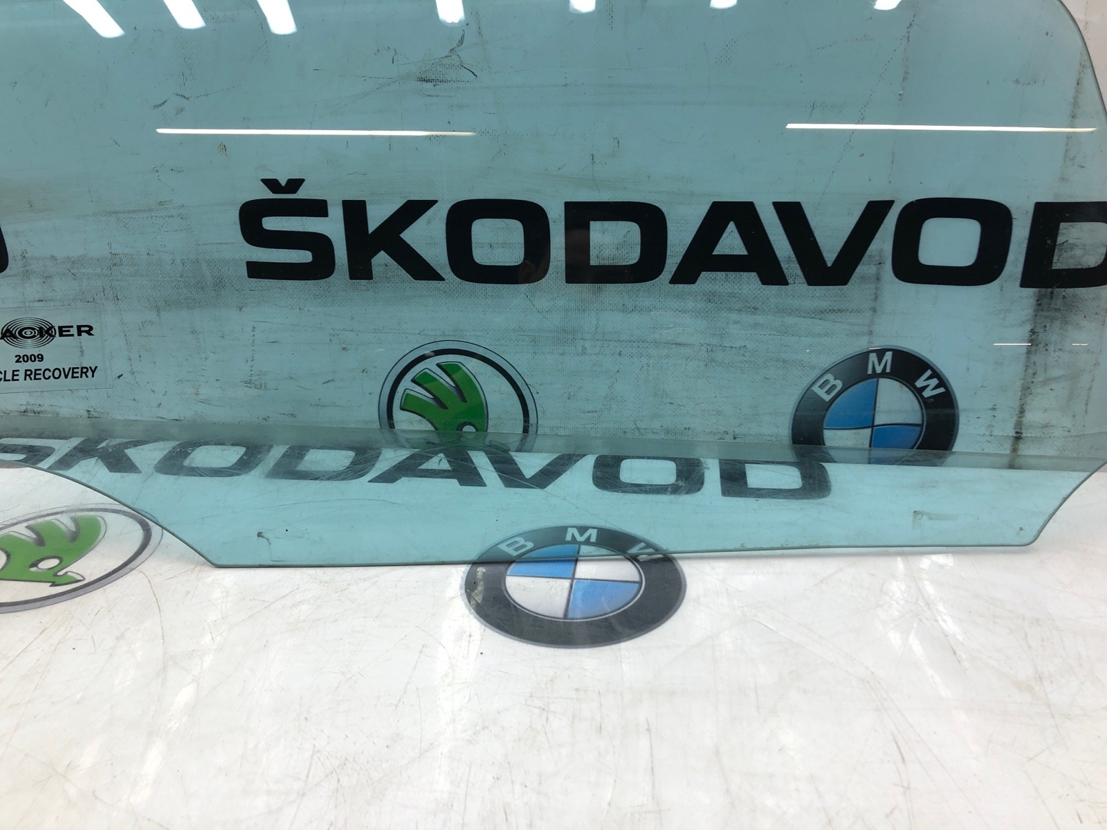 Стекло двери, 2000 рублей, Москва