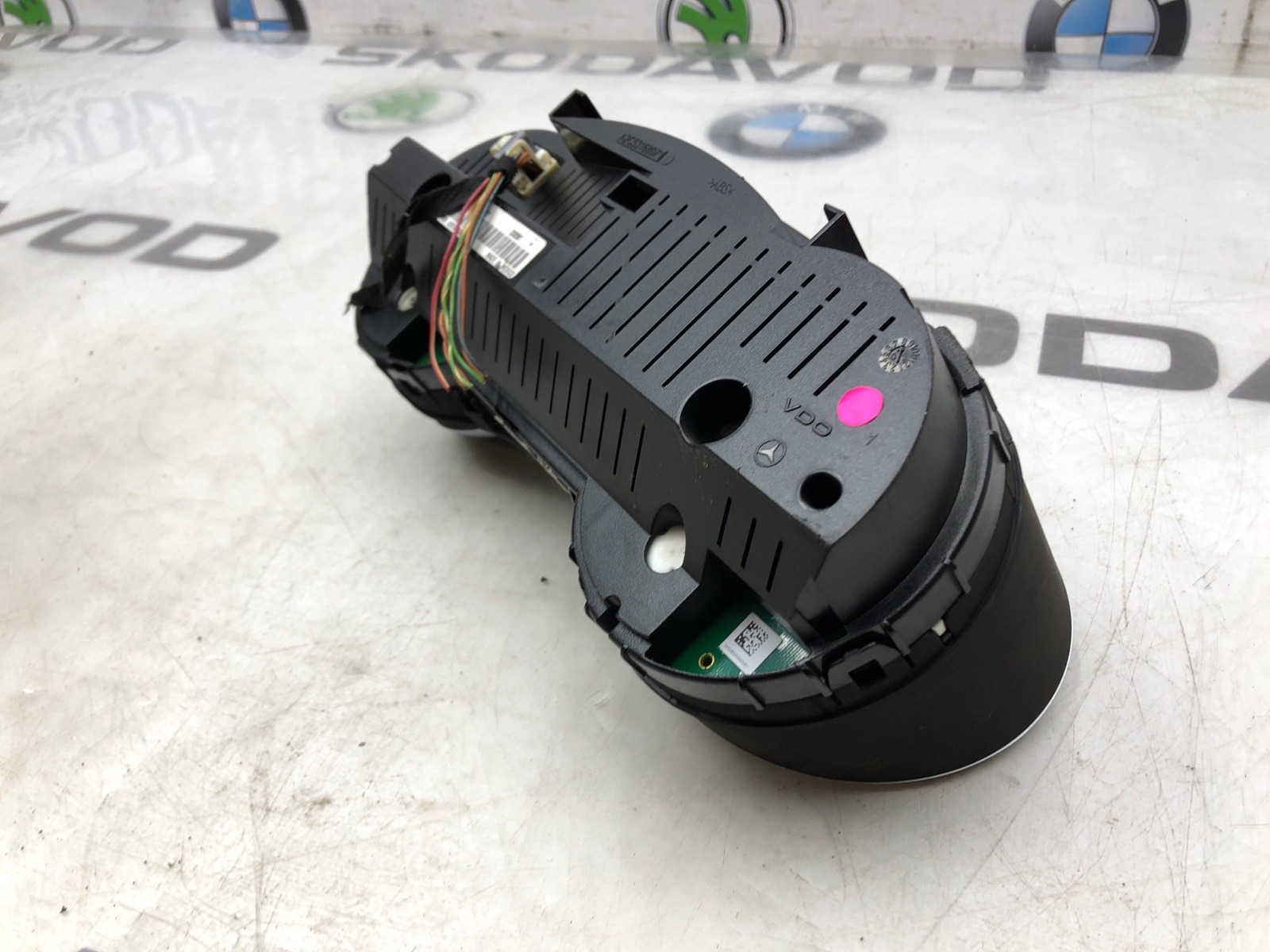 панель приборов, 2000 рублей, Москва