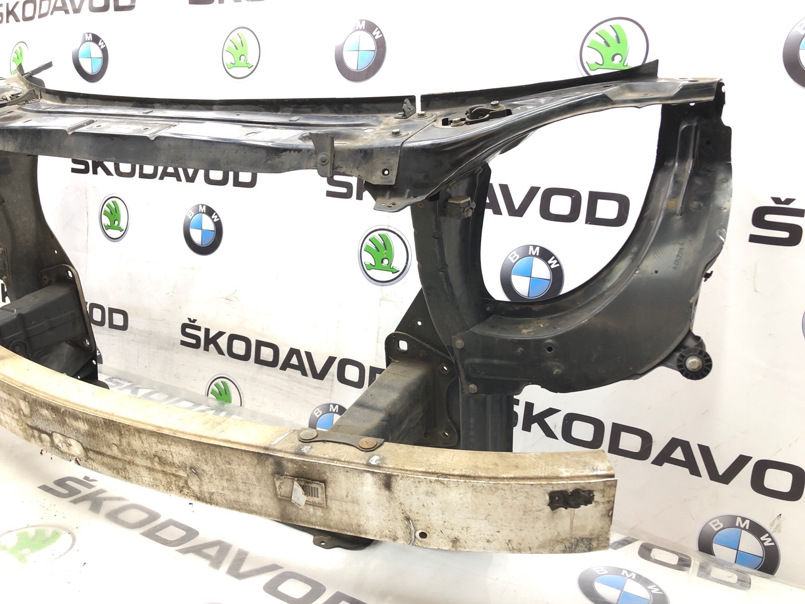 Телевизор Рамка радиатора, 20000 рублей, Москва