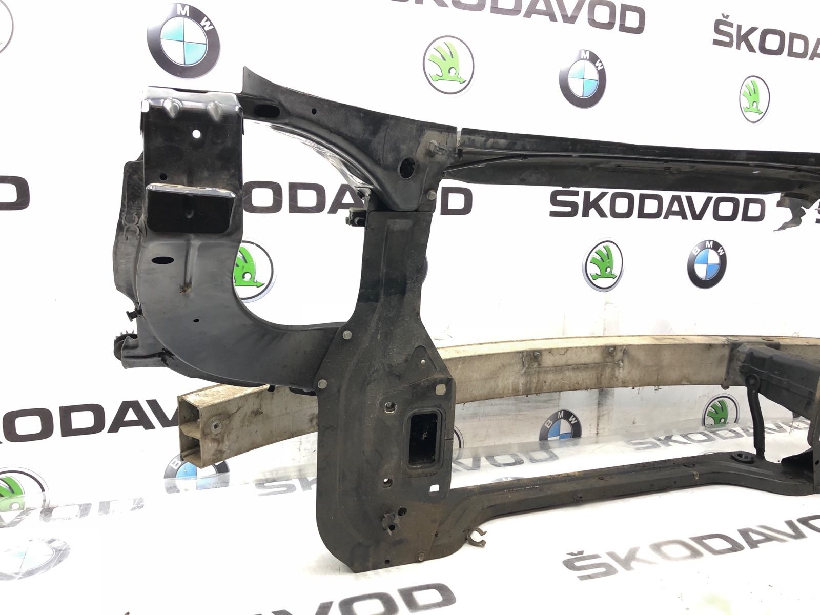 Телевизор Рамка радиатора, 20000 рублей, Москва