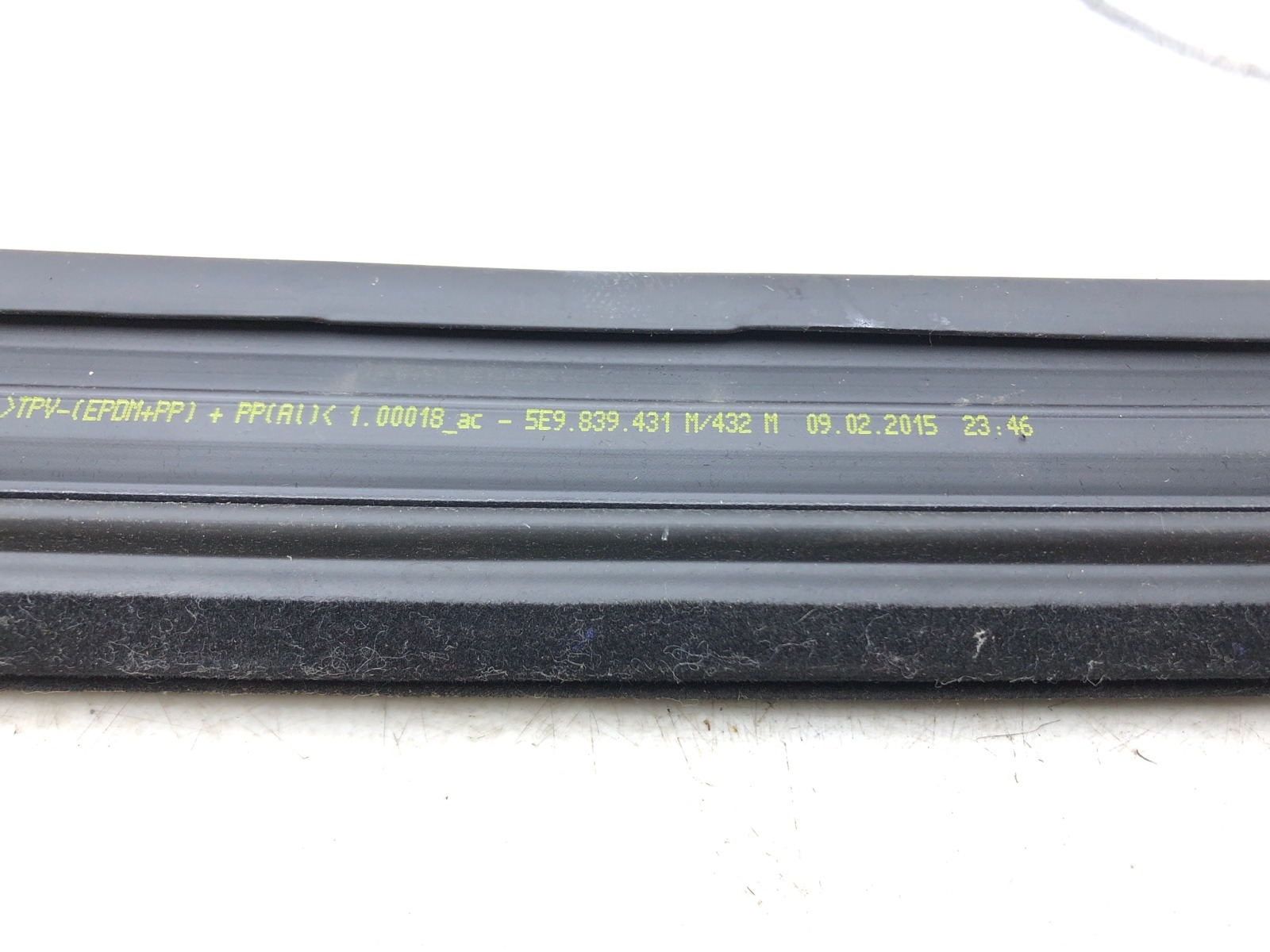 Уплотнитель стекла, 1000 рублей, Москва