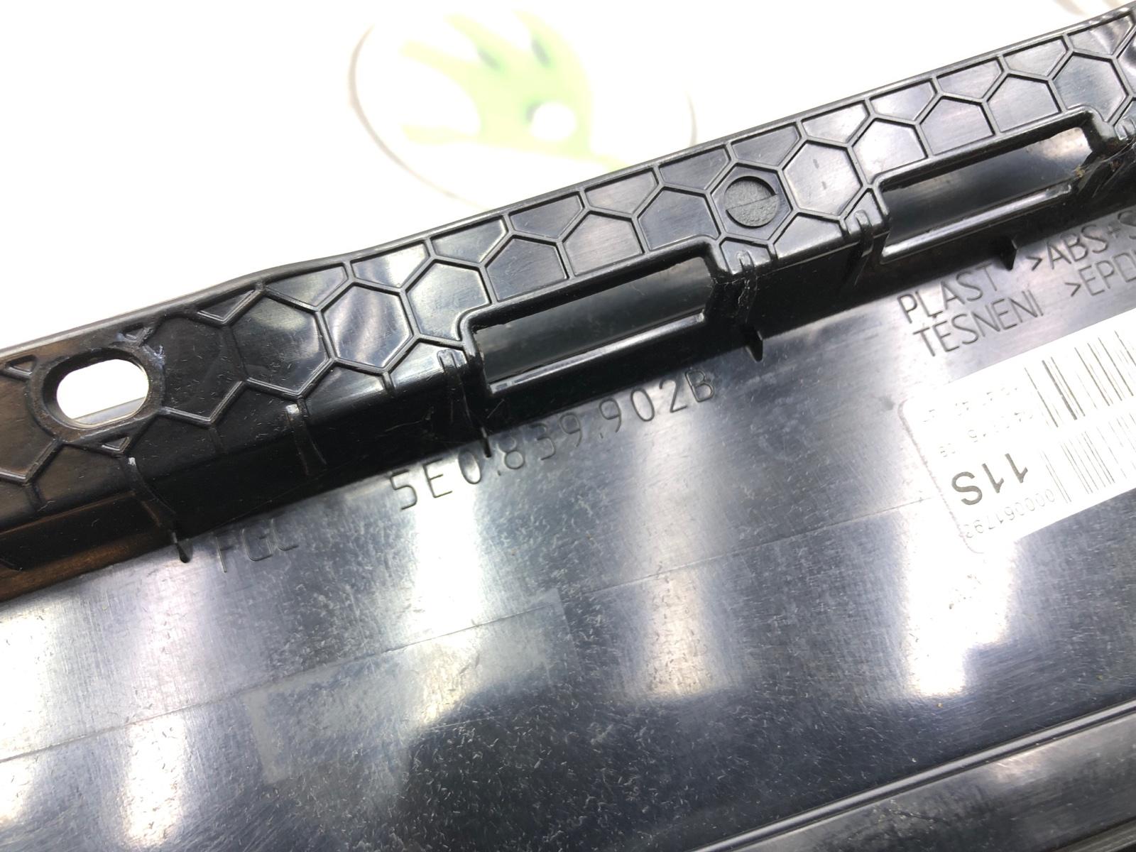 Накладка двери декоративная, 1000 рублей, Москва