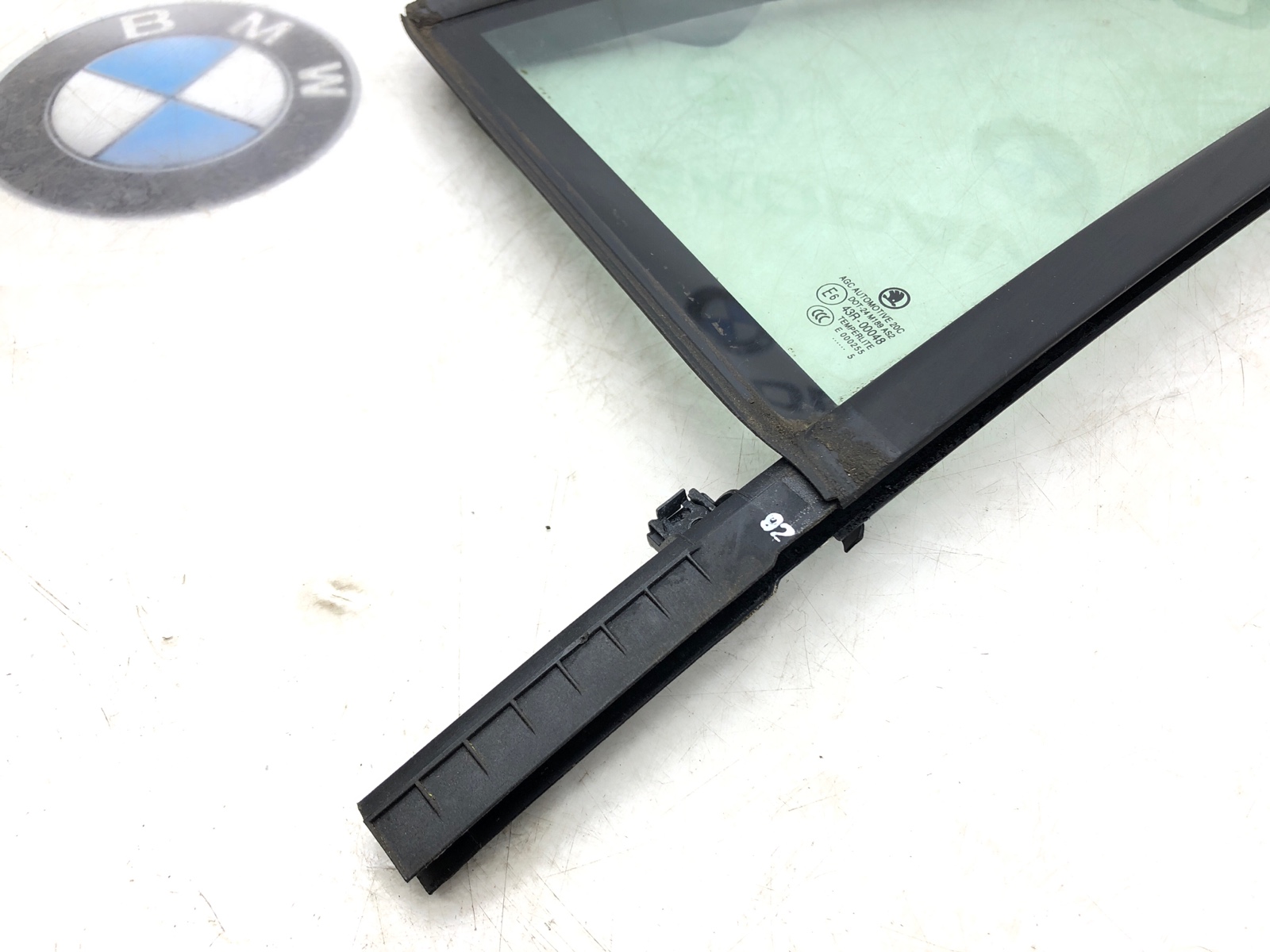 форточка двери, 1500 рублей, Москва