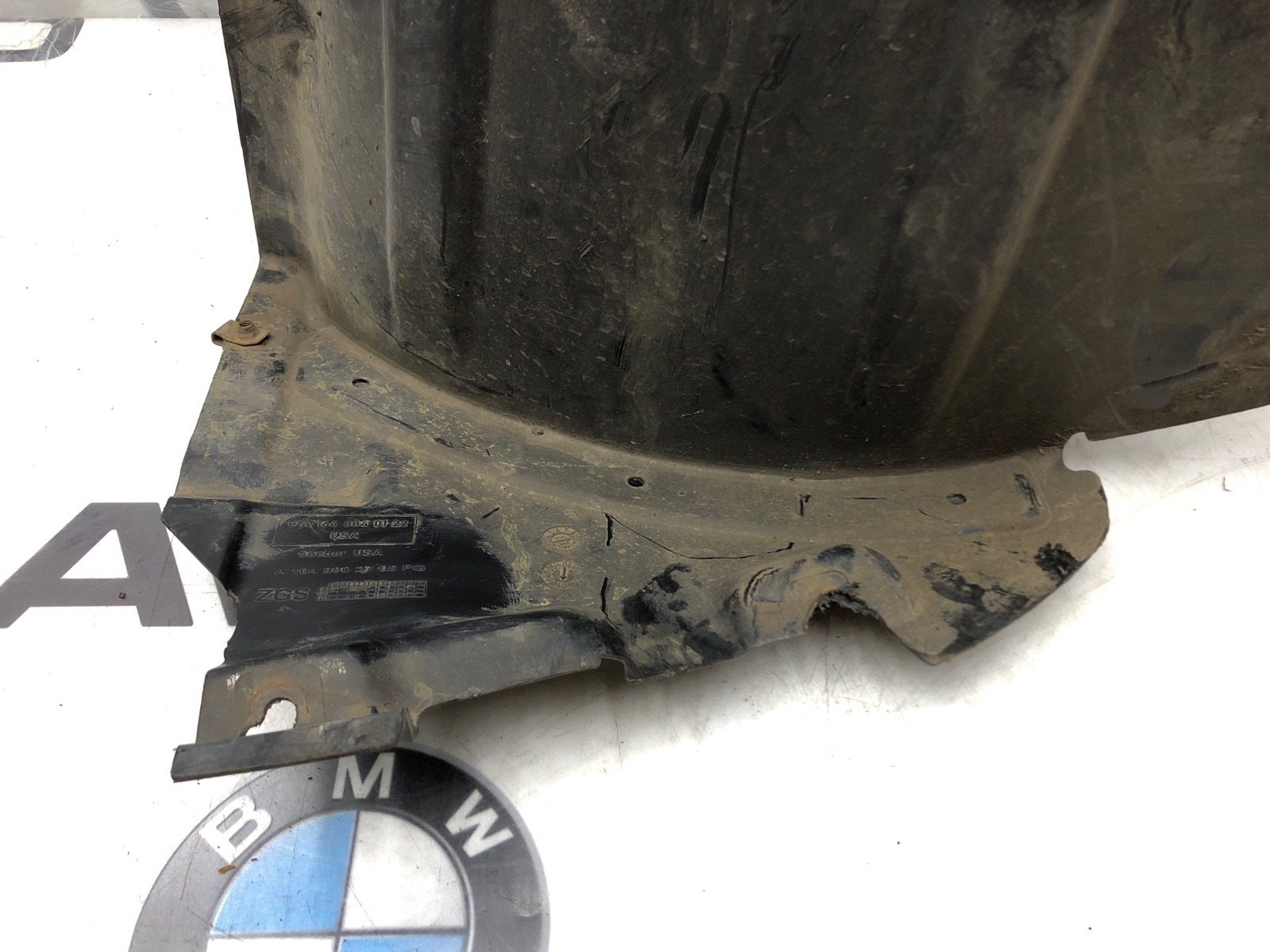 подкрылок, 3000 рублей, Москва